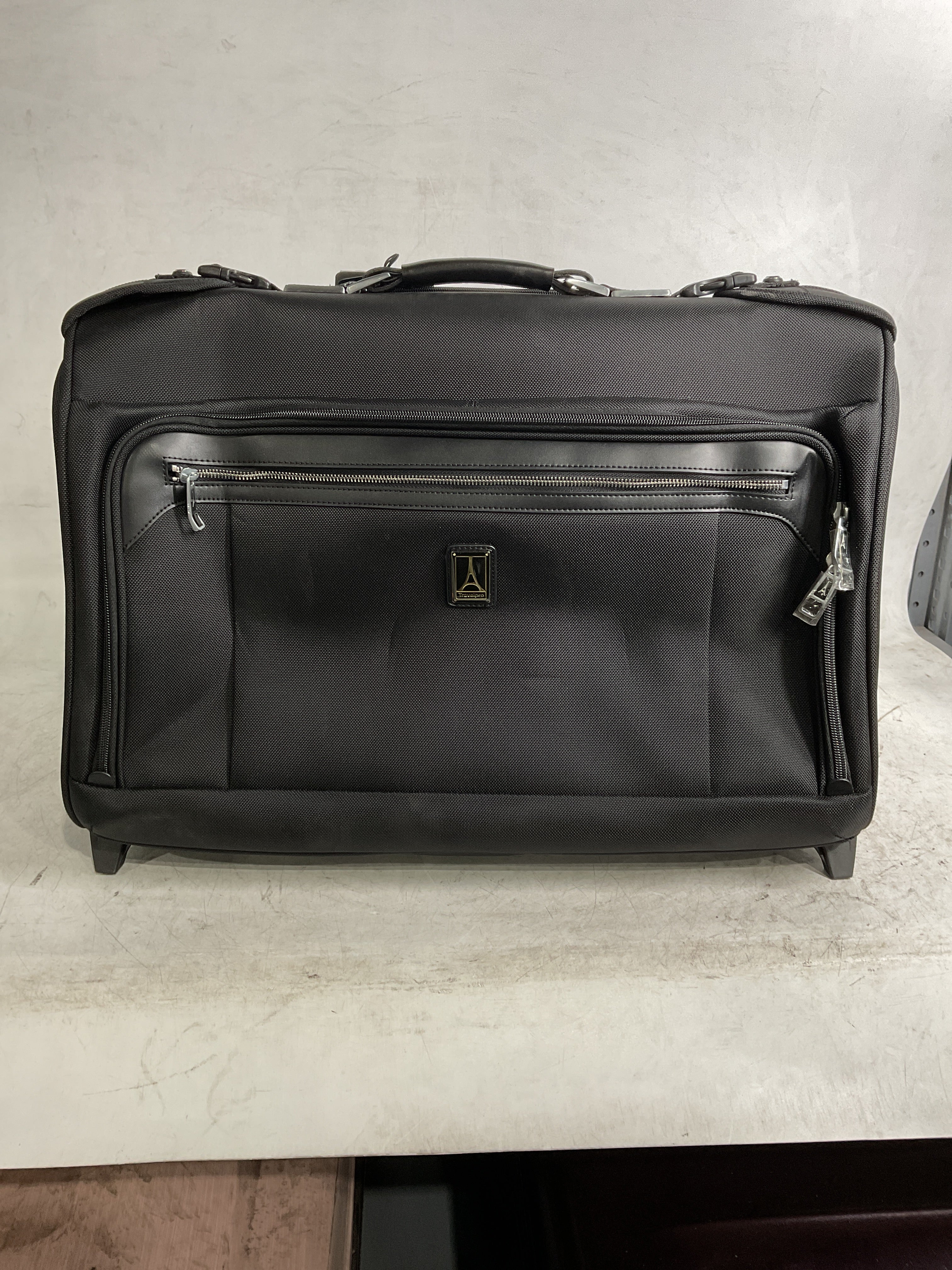 Travelpro Platinum Elite Carry-On Rolling Garment Bag, Men and Women ( Shadow Black , One Size ) Shadow Black One Size U10