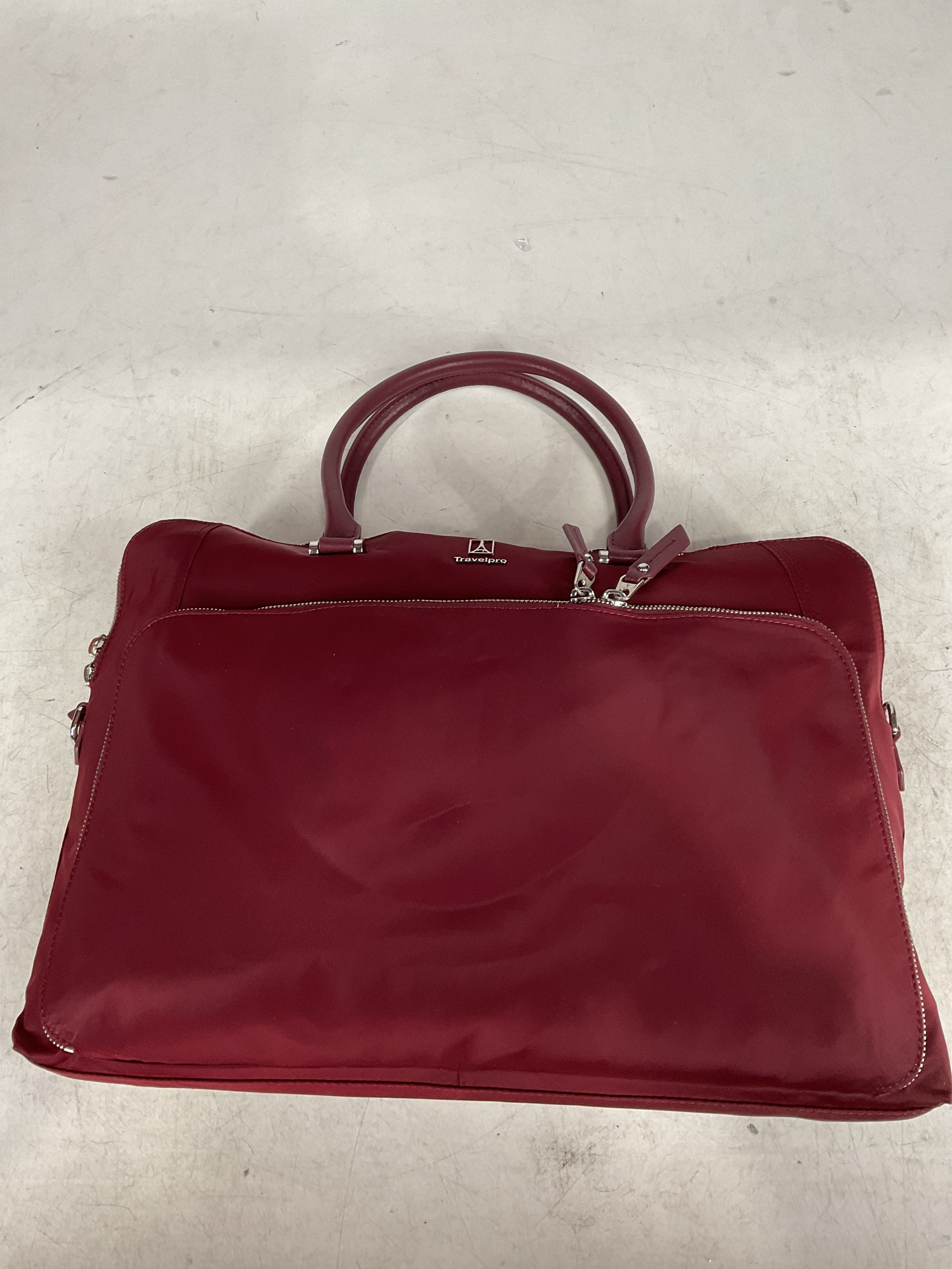 Travelpro Platinum Elite Women's Travel Briefcase, Fits up to 14 Inch Laptop, Work School Travel Bordeaux One Size U1