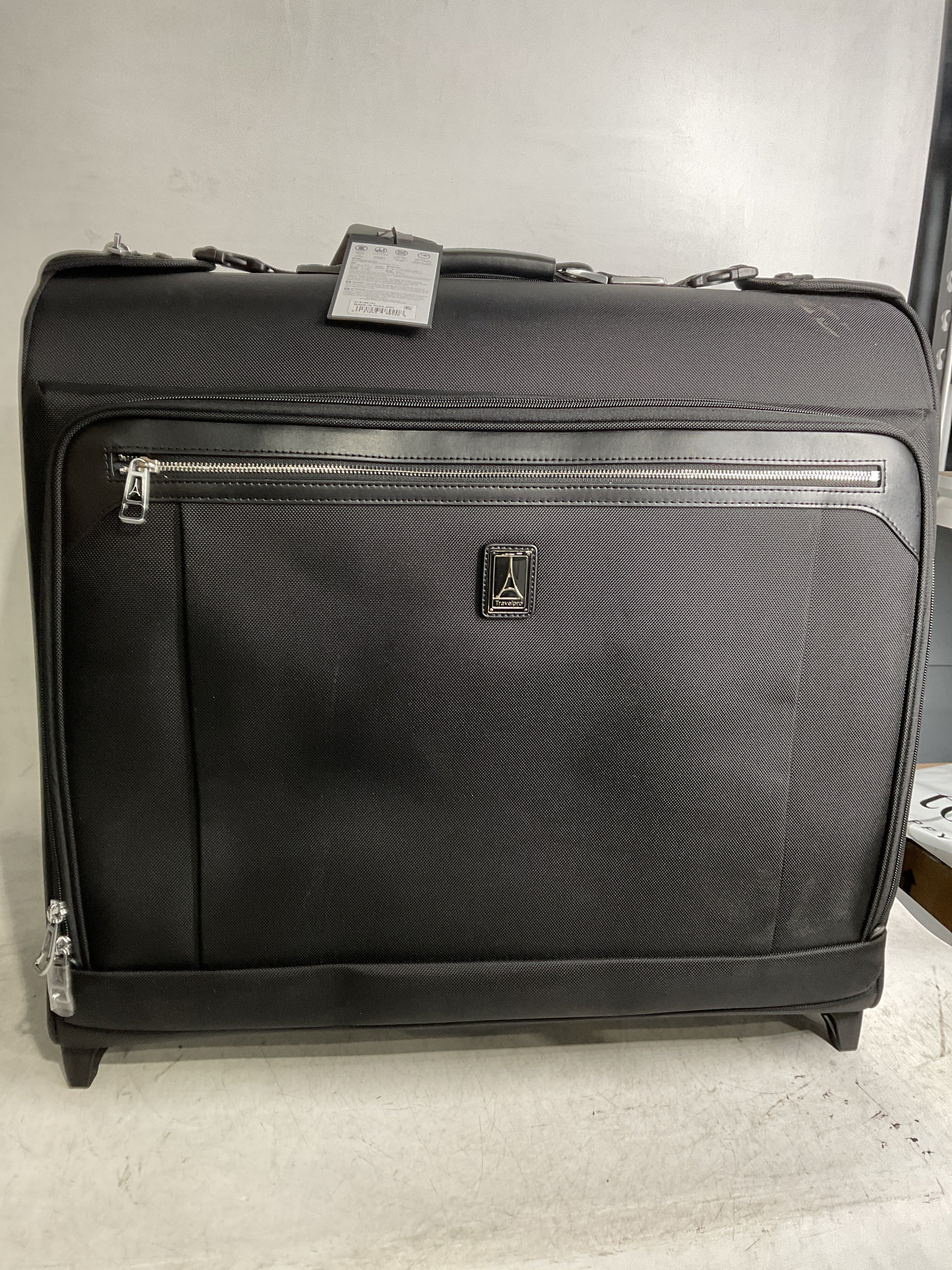 Travelpro Platinum Elite 50" Rolling Garment Bag ( Shadow Black , One Size ) Shadow Black One Size U10
