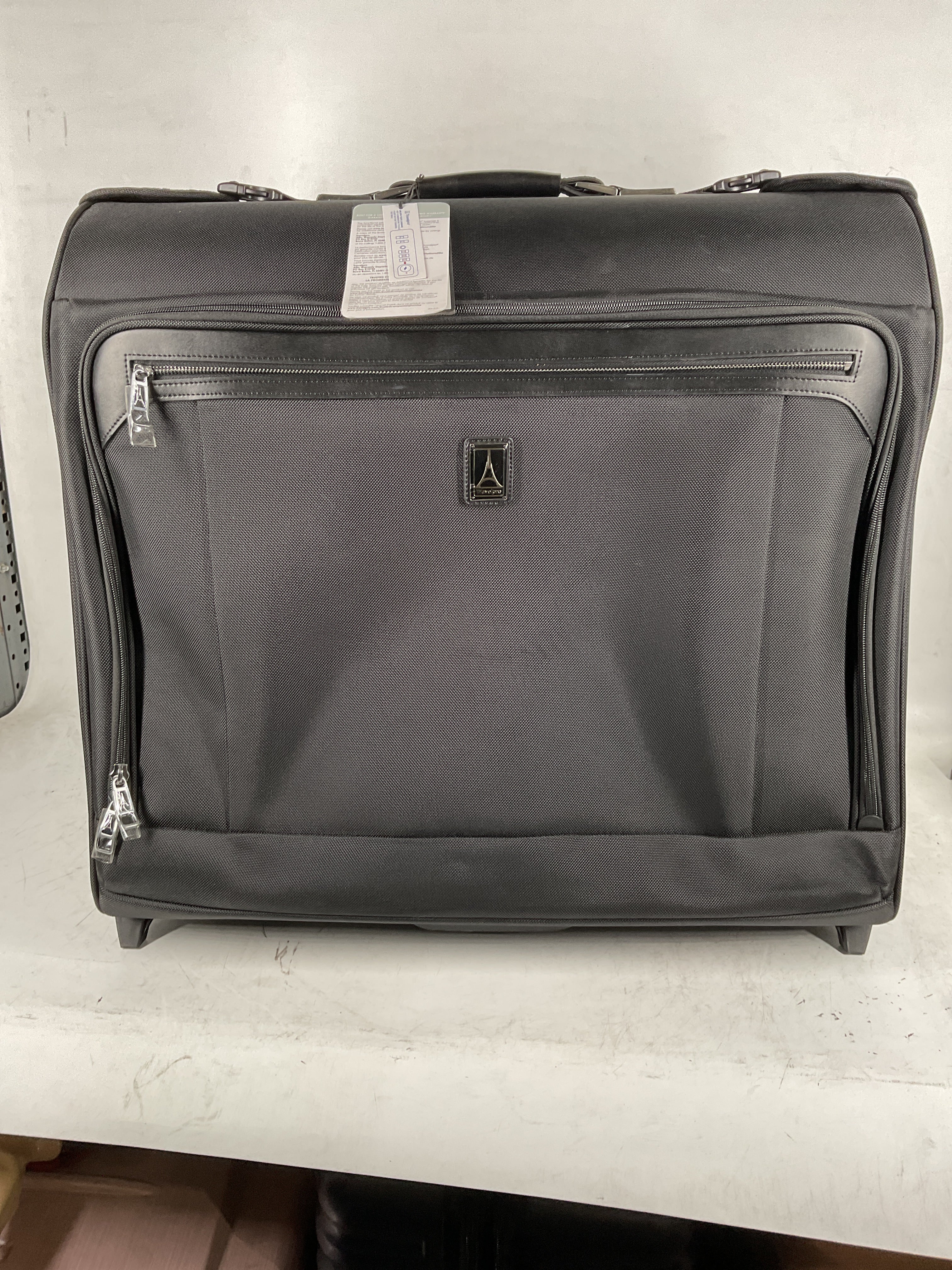 Travelpro Platinum Elite 50" Rolling Garment Bag Shadow Black One Size U4