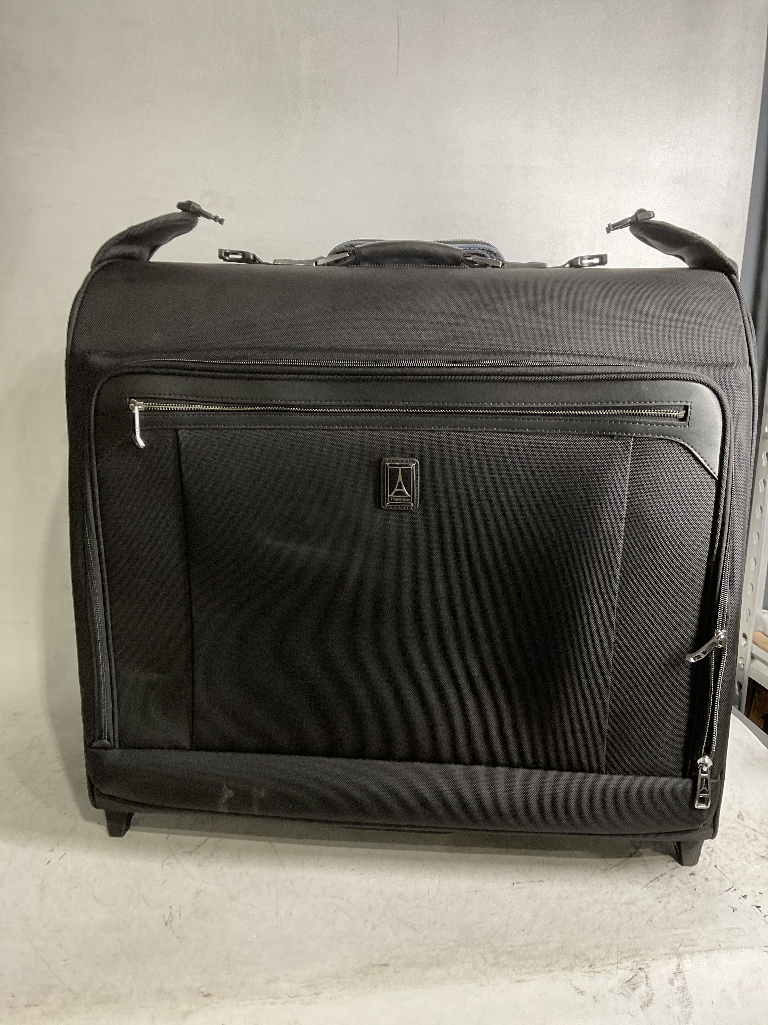 Travelpro Platinum Elite 50" Rolling Garment Bag ( Shadow Black , One Size ) Shadow Black One Size U9