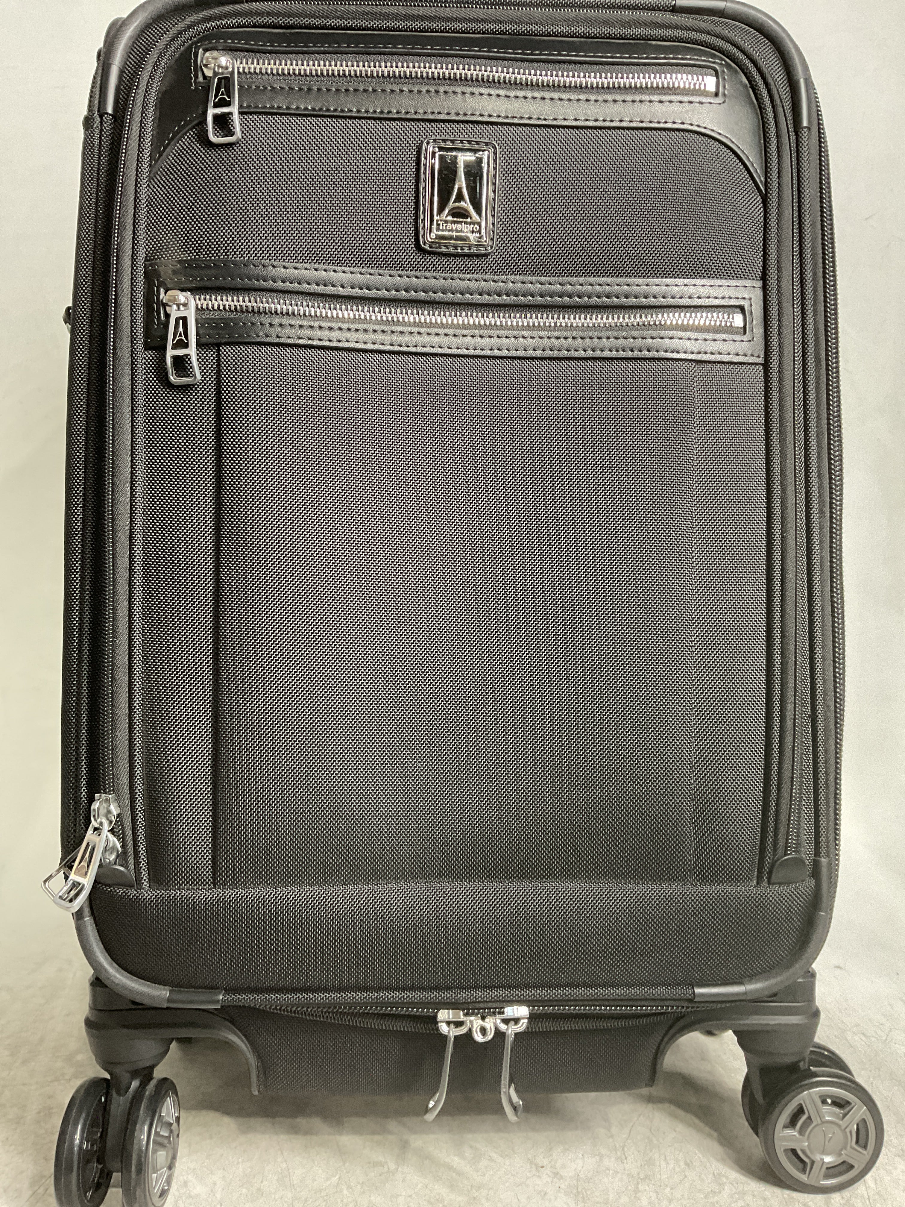 Travelpro Platinum Elite Softside Expandable Checked Luggage, 8 Wheel Spinner Large Suitcase, TSA Lock, Men and Women ( Shadow Black , Carry-On 21-Inch ) Shadow Black Carry On 21 Inch U28