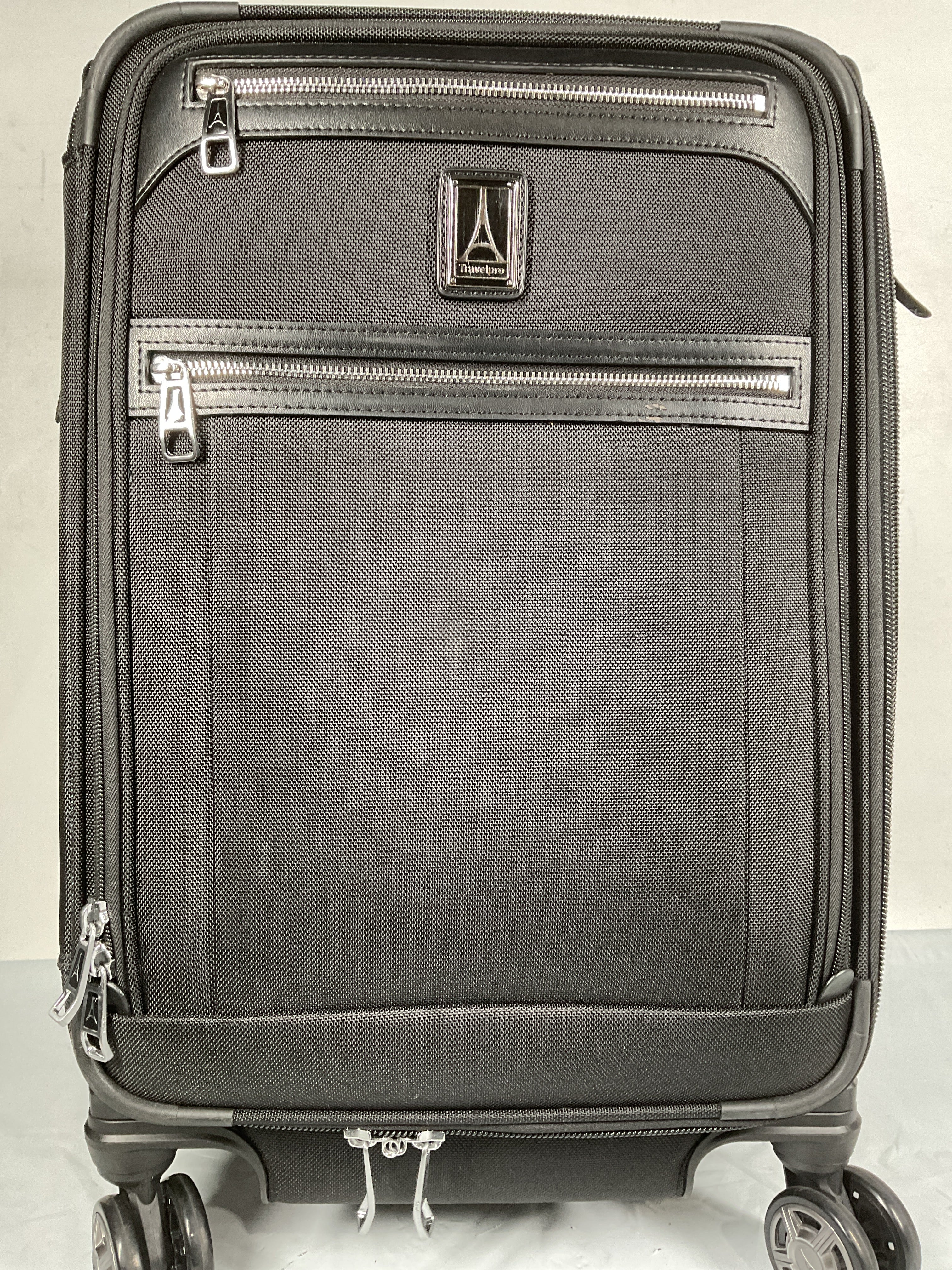 Travelpro Platinum Elite Softside Expandable Checked Luggage, 8 Wheel Spinner Large Suitcase, TSA Lock, Men and Women ( Shadow Black , Carry-On 21-Inch ) Shadow Black Carry On 21 Inch U31