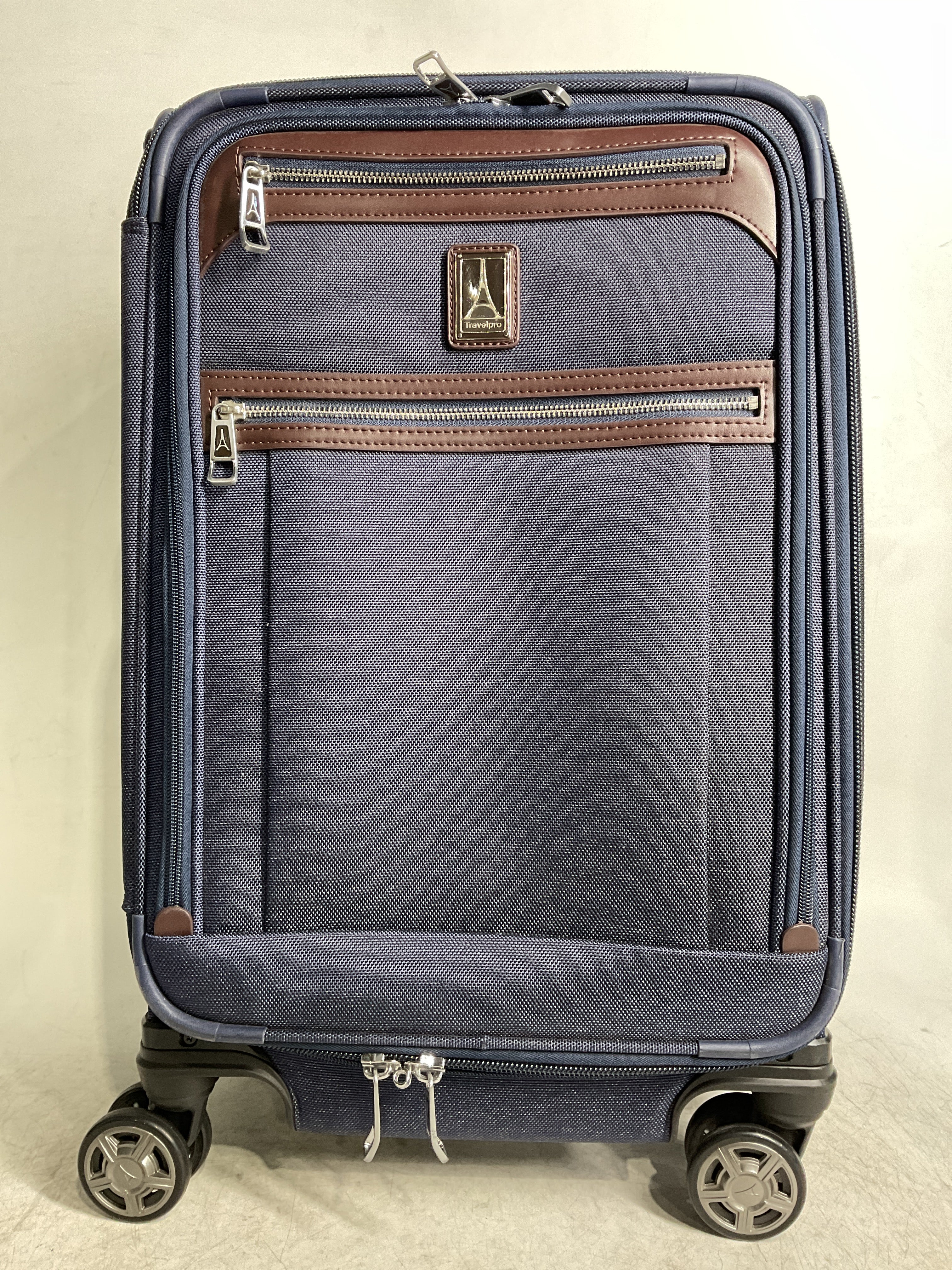 Travelpro Platinum Elite Softside Expandable Checked Luggage, 8 Wheel Spinner Large Suitcase, TSA Lock, Men and Women ( True Navy Blue , Carry-On 21-Inch ) True Navy Blue Carry On 21 Inch U8