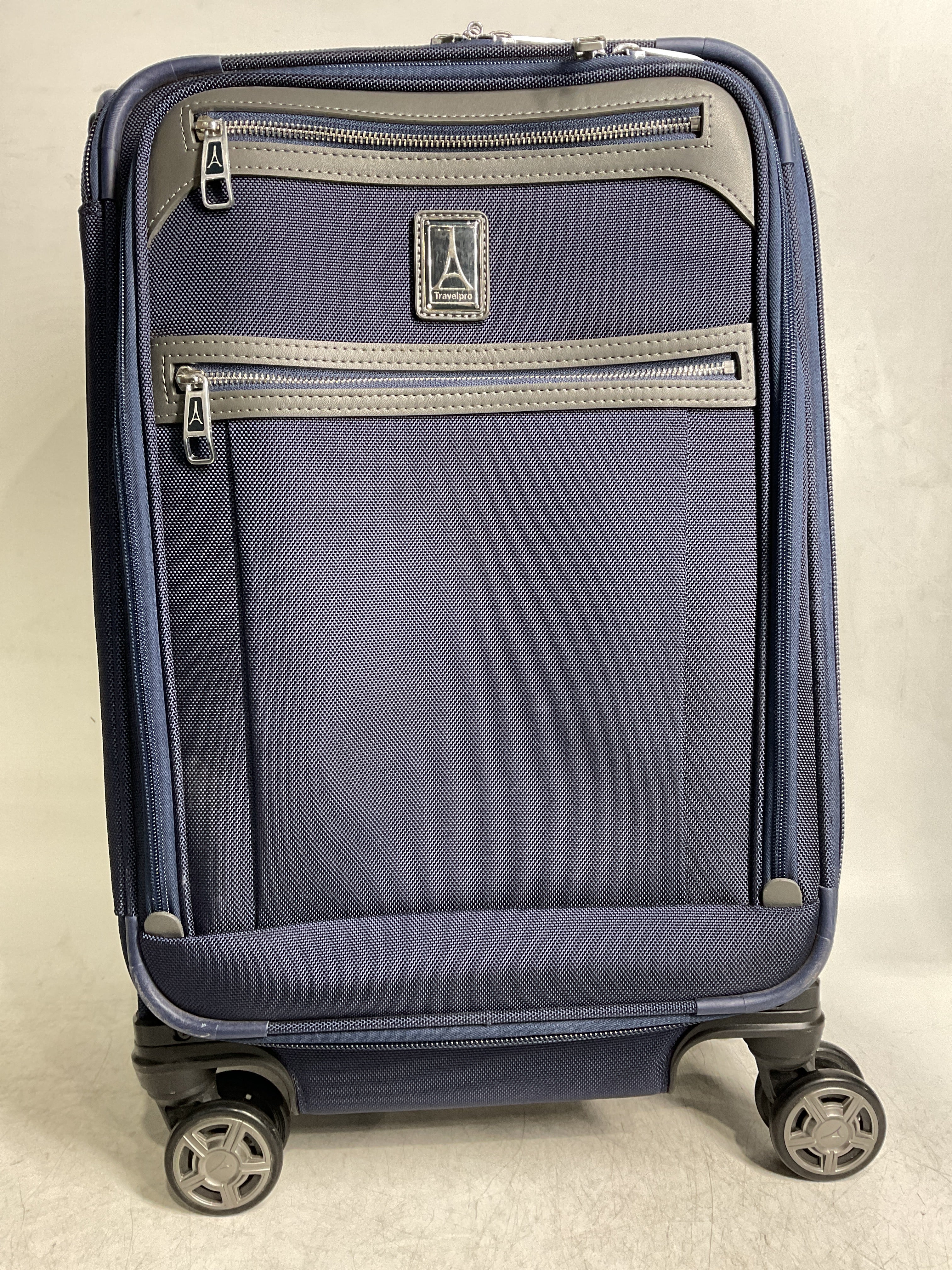 Travelpro Platinum Elite Softside Expandable Checked Luggage, 8 Wheel Spinner Large Suitcase, TSA Lock, Men and Women ( Dark Blue , Carry-On 21-Inch ) Dark Blue Carry On 21 Inch U8
