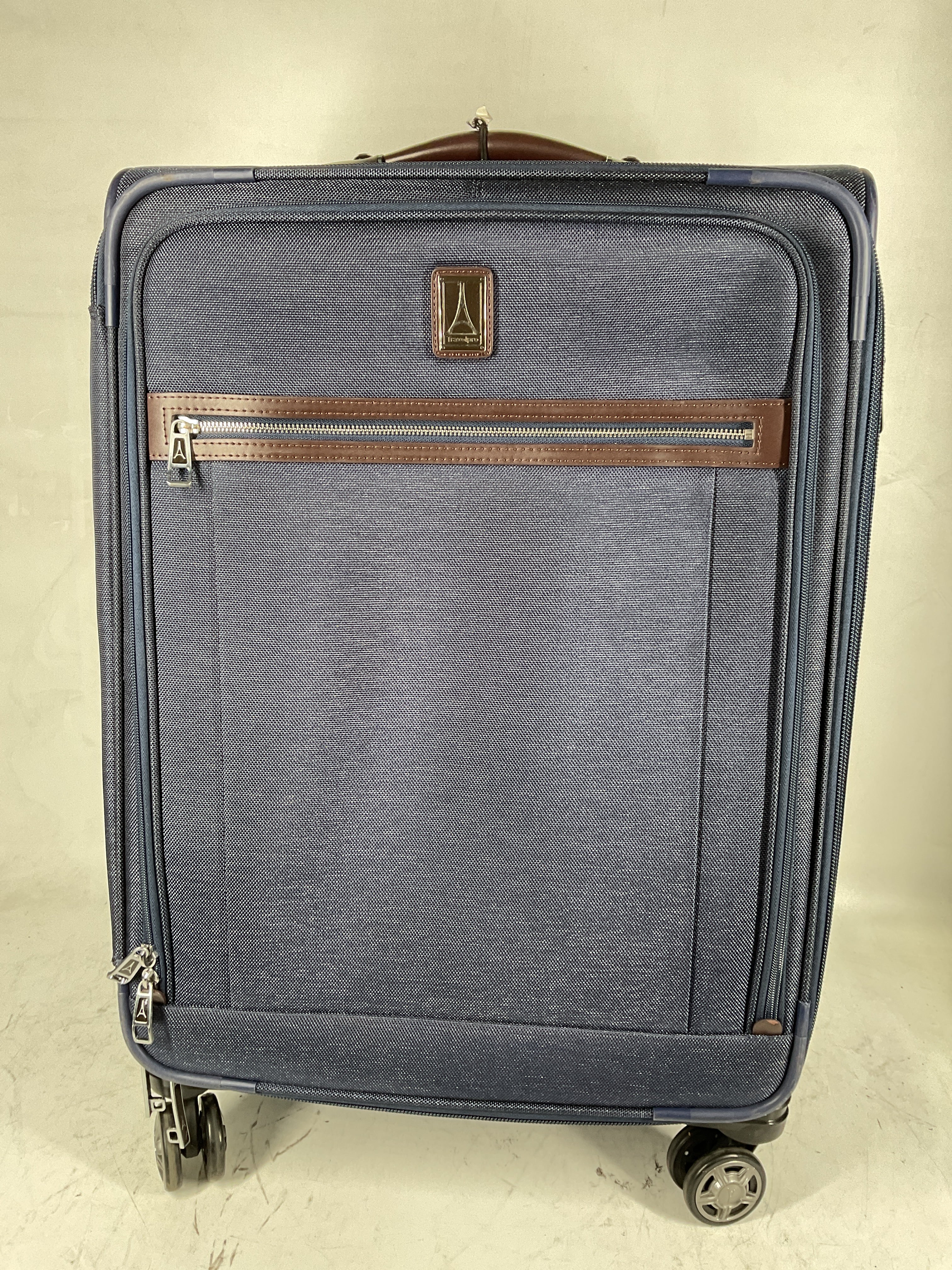 Travelpro Platinum Elite Softside Expandable Luggage, 8 Wheel Spinner Suitcase, USB Port, Suiter, Men and Women True Navy Checked Medium 25 Inch U2