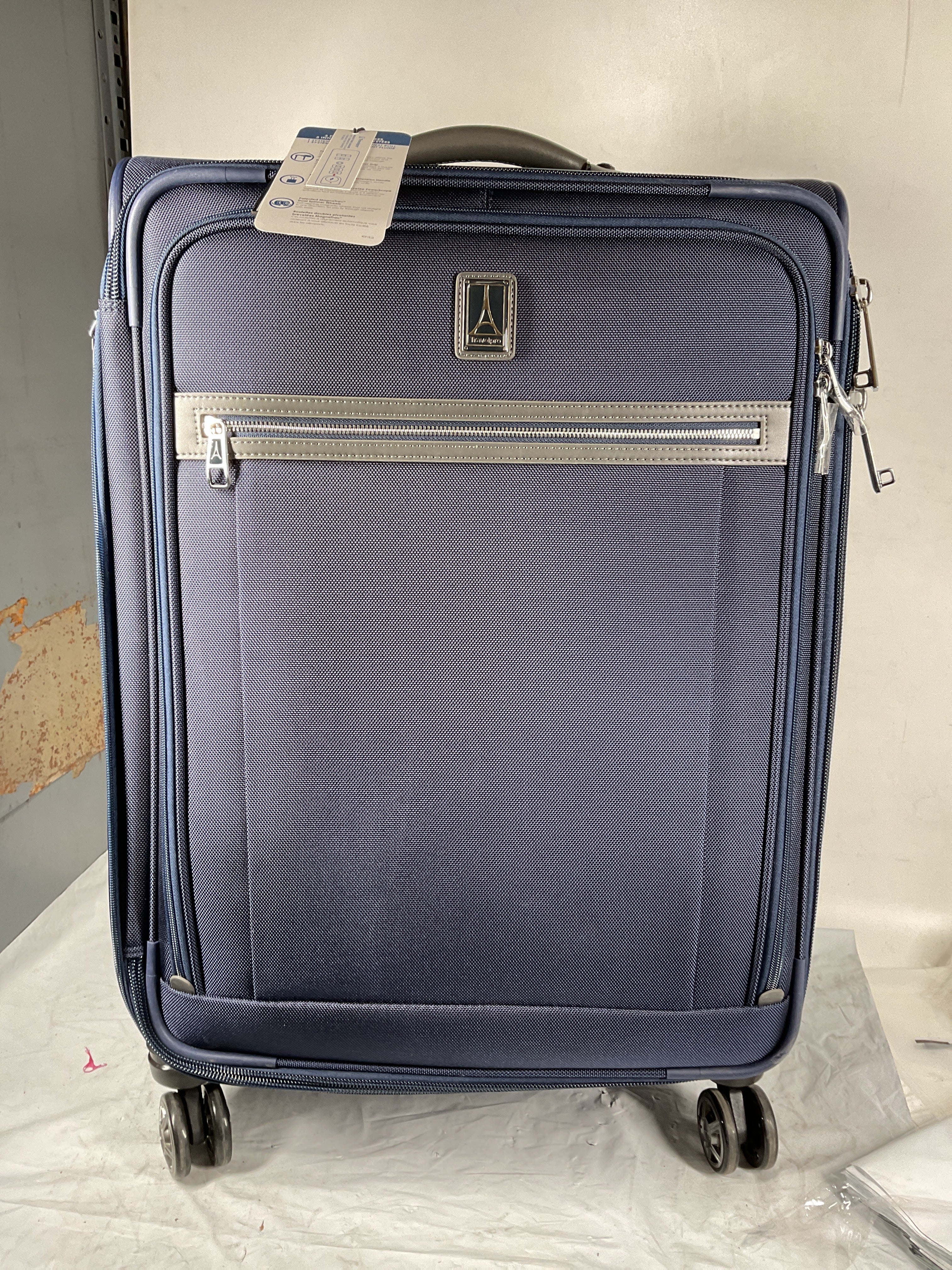 Travelpro Platinum Elite Softside Expandable Checked Luggage, 8 Wheel Spinner Large Suitcase, TSA Lock, Men and Women ( Dark Blue , Checked-Medium 25-Inch ) Dark Blue Checked Medium 25 Inch U10