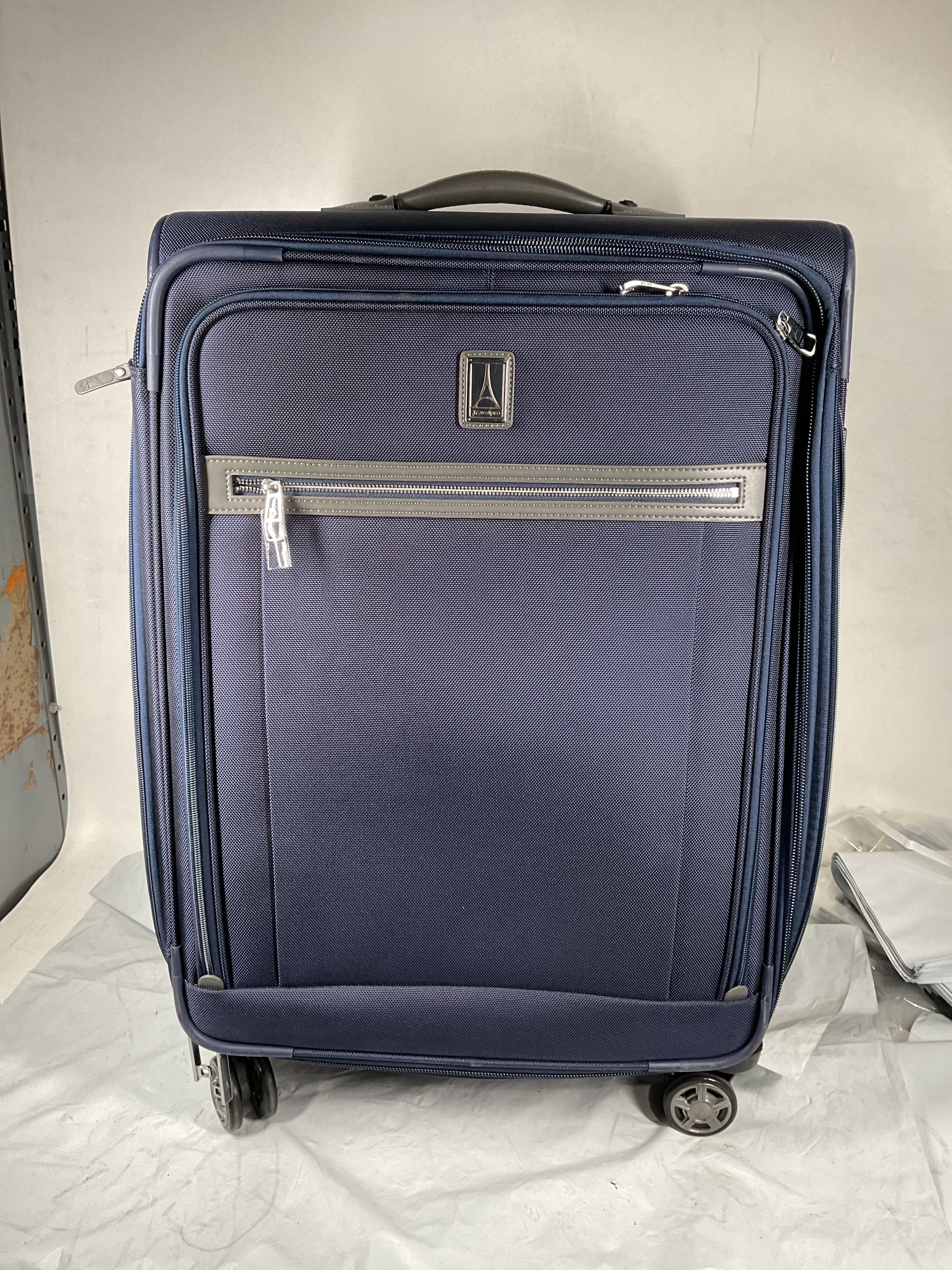 Travelpro Platinum Elite Softside Expandable Checked Luggage, 8 Wheel Spinner Suitcase, TSA Lock, Men and Women, Checked Medium 25-Inch ( Dark Blue , Checked-Medium 25-Inch ) Dark Blue Checked Medium 25 Inch U13