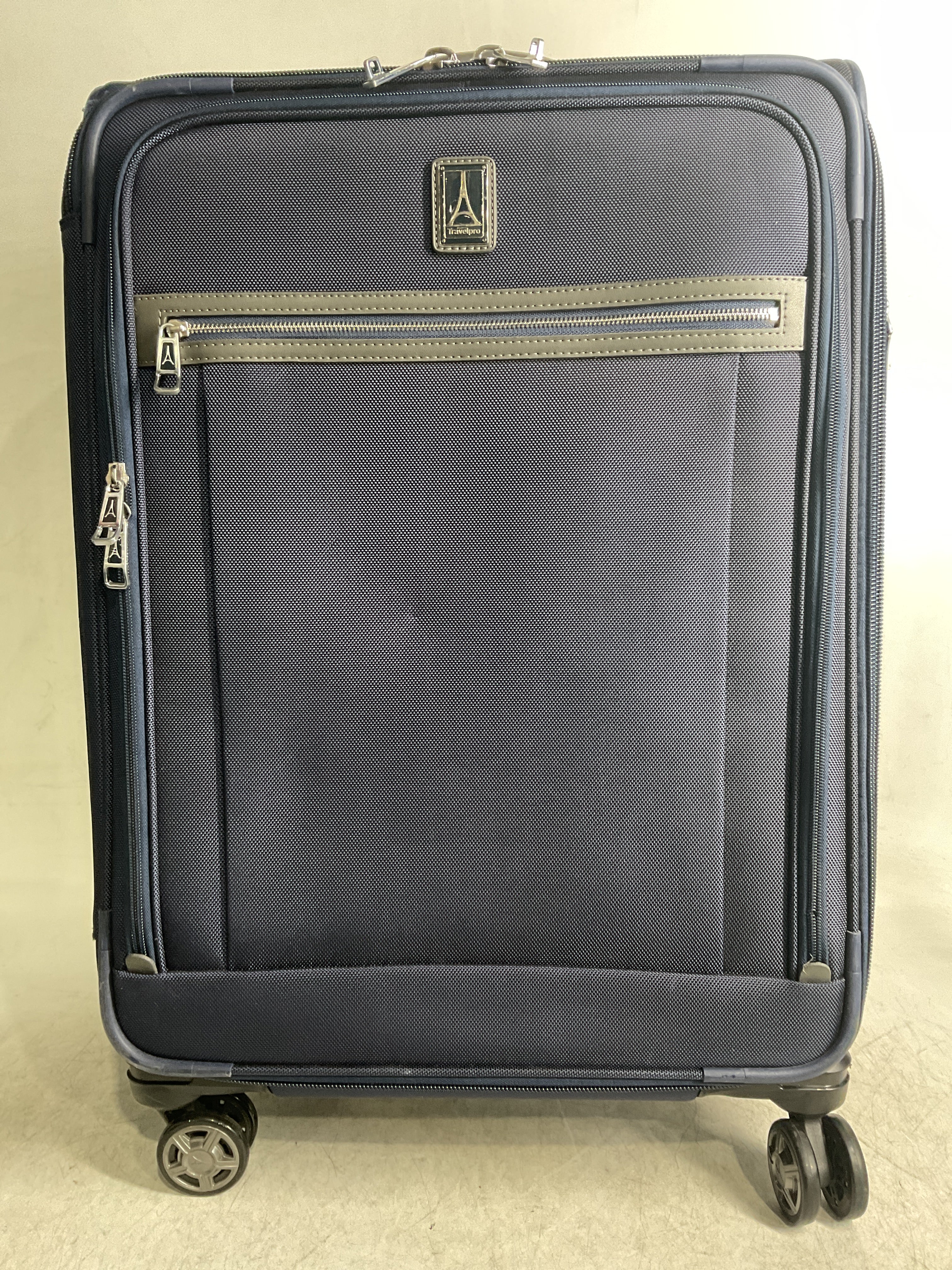 Travelpro Platinum Elite Softside Expandable Checked Luggage, 8 Wheel Spinner Large Suitcase, TSA Lock, Men and Women ( Dark Blue , Checked-Medium 25-Inch ) Dark Blue Checked Medium 25 Inch U4