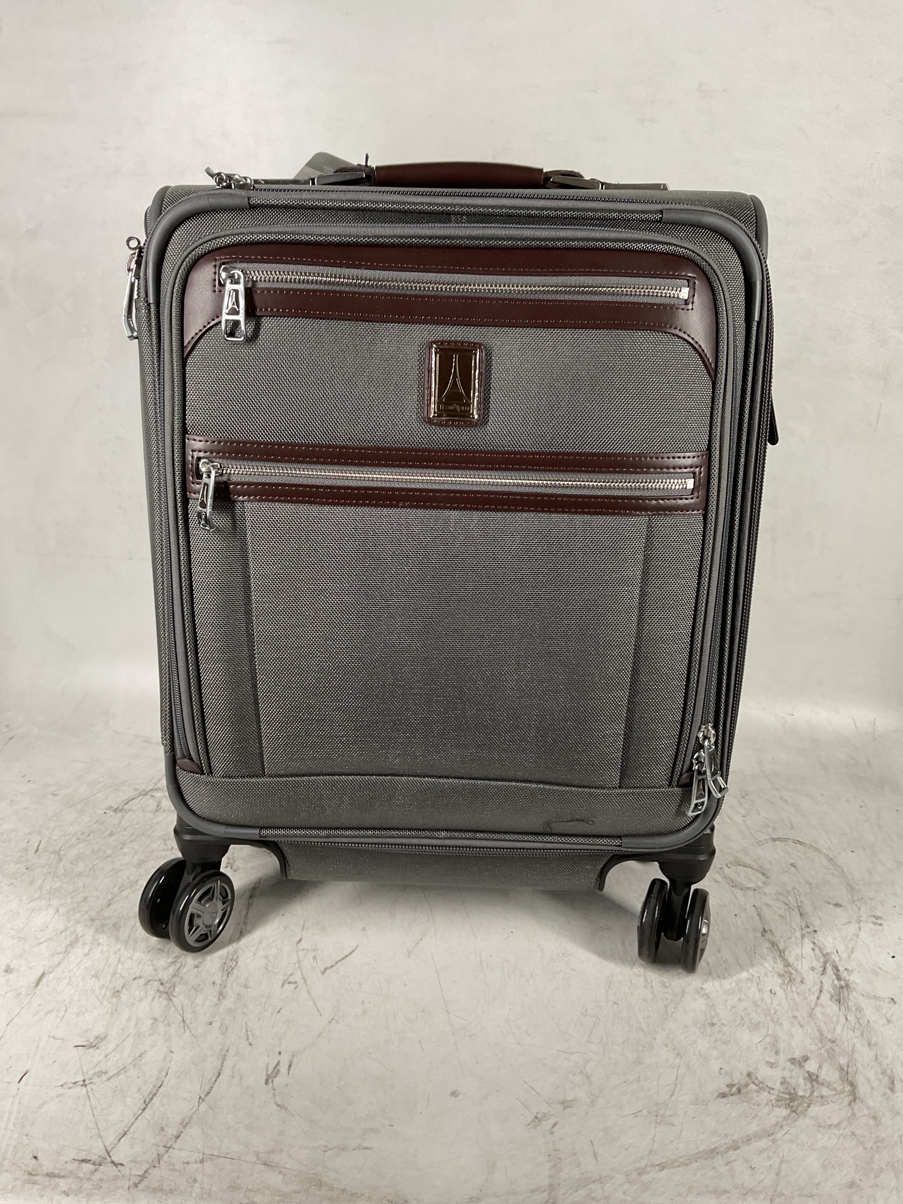 Travelpro Platinum Elite Softside Expandable Checked Luggage, 8 Wheel Spinner Large Suitcase, TSA Lock, Men and Women ( Vintage Grey , Carry-On 19-Inch ) Vintage Grey Carry On 19 Inch U3