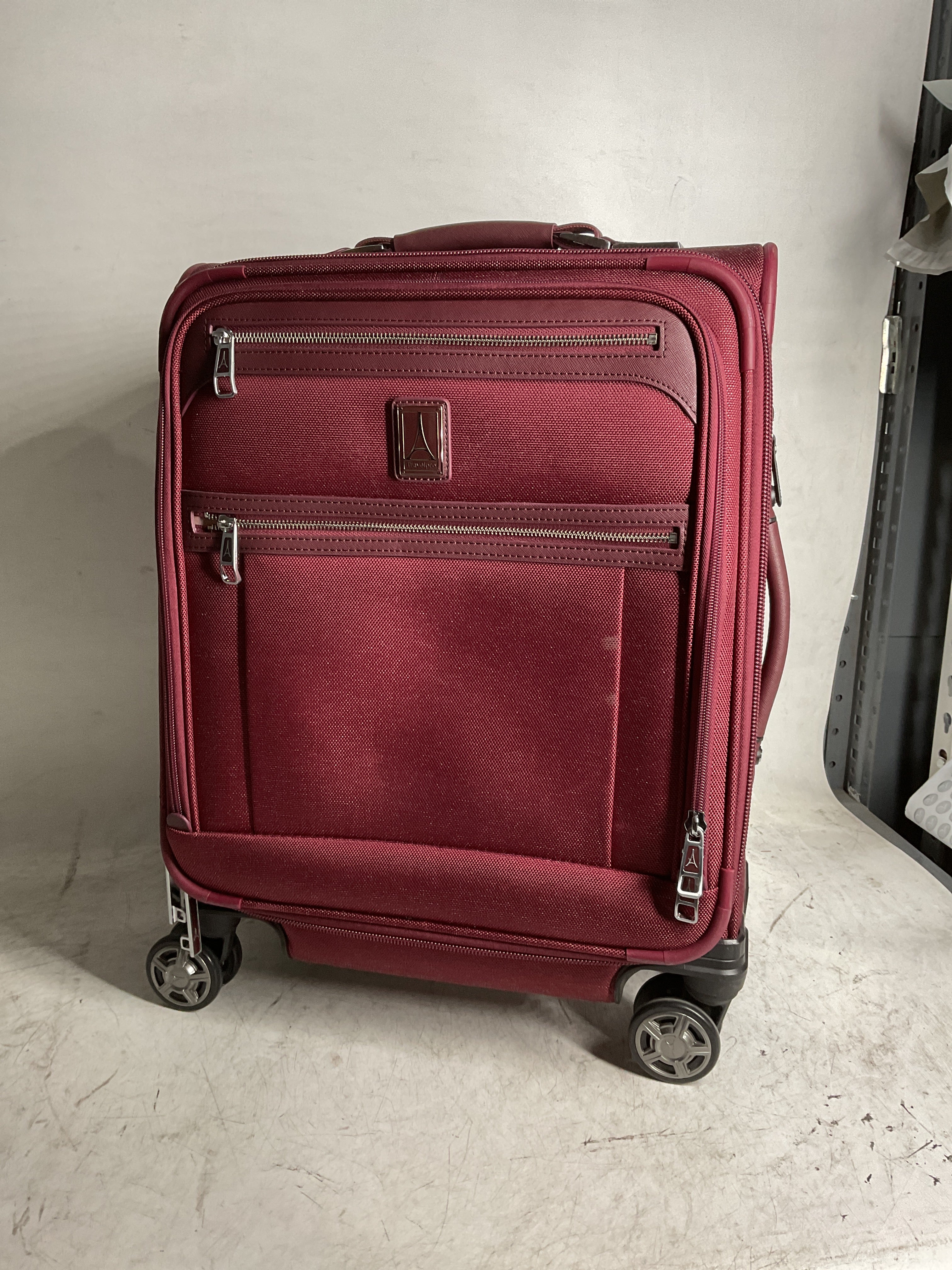 Travelpro Platinum Elite Softside Expandable Checked Luggage, 8 Wheel Spinner Large Suitcase, TSA Lock, Men and Women ( Bordeaux Red , Carry-On 19-Inch ) Bordeaux Red Carry On 19 Inch U2