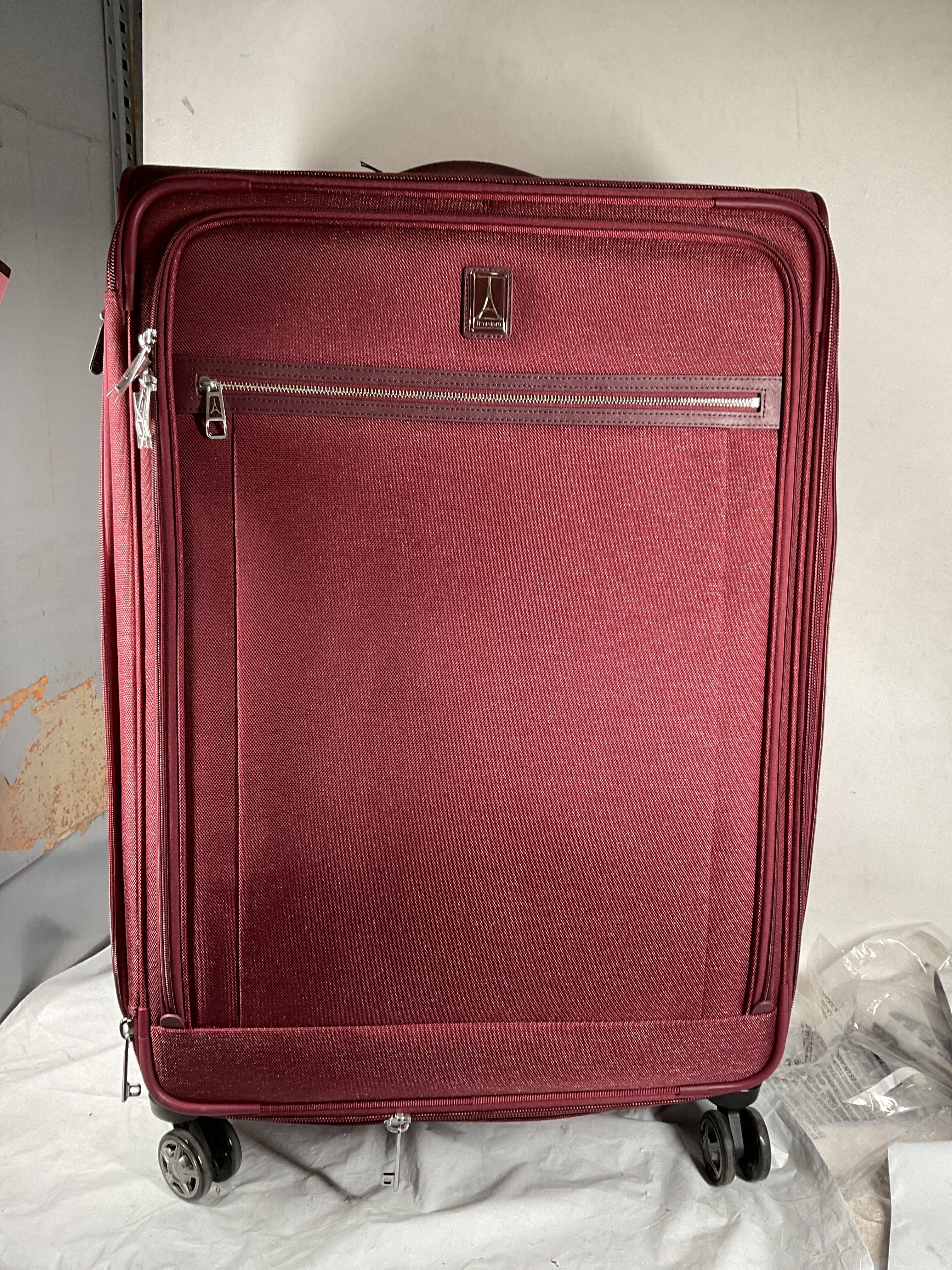 Travelpro Platinum Elite Softside Expandable Checked Luggage, 8 Wheel Spinner Large Suitcase, TSA Lock, Men and Women, Checked Large 29-Inch ( Bordeaux Red , Checked-Large 29-Inch ) Bordeaux Red Checked Large 29 Inch U7