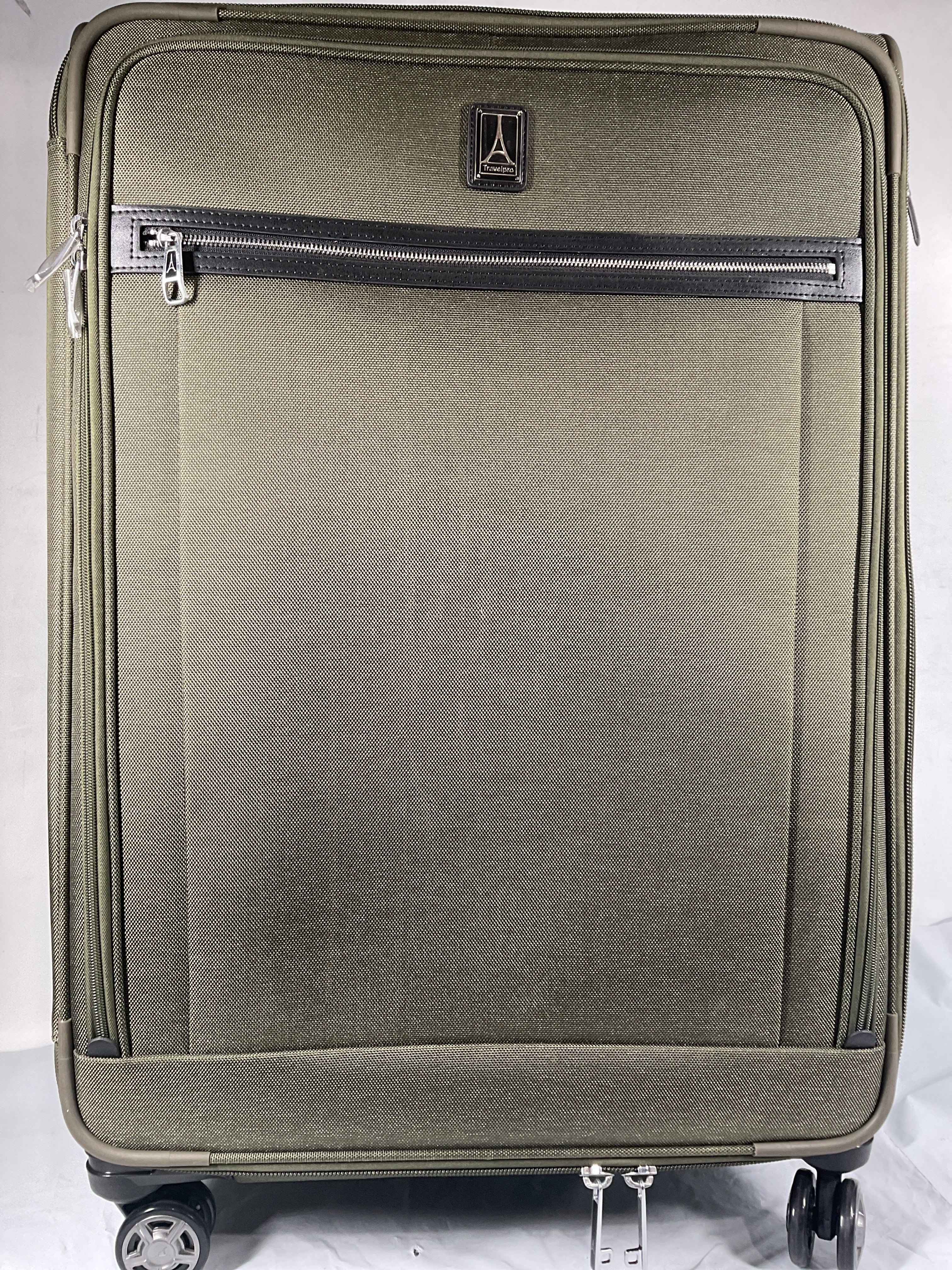 Travelpro Platinum Elite Softside Expandable Checked Luggage, 8 Wheel Spinner Large Suitcase, TSA Lock, Men and Women ( Pilot Green , Checked-Large 29-Inch ) Pilot Green Checked Large 29 Inch U5