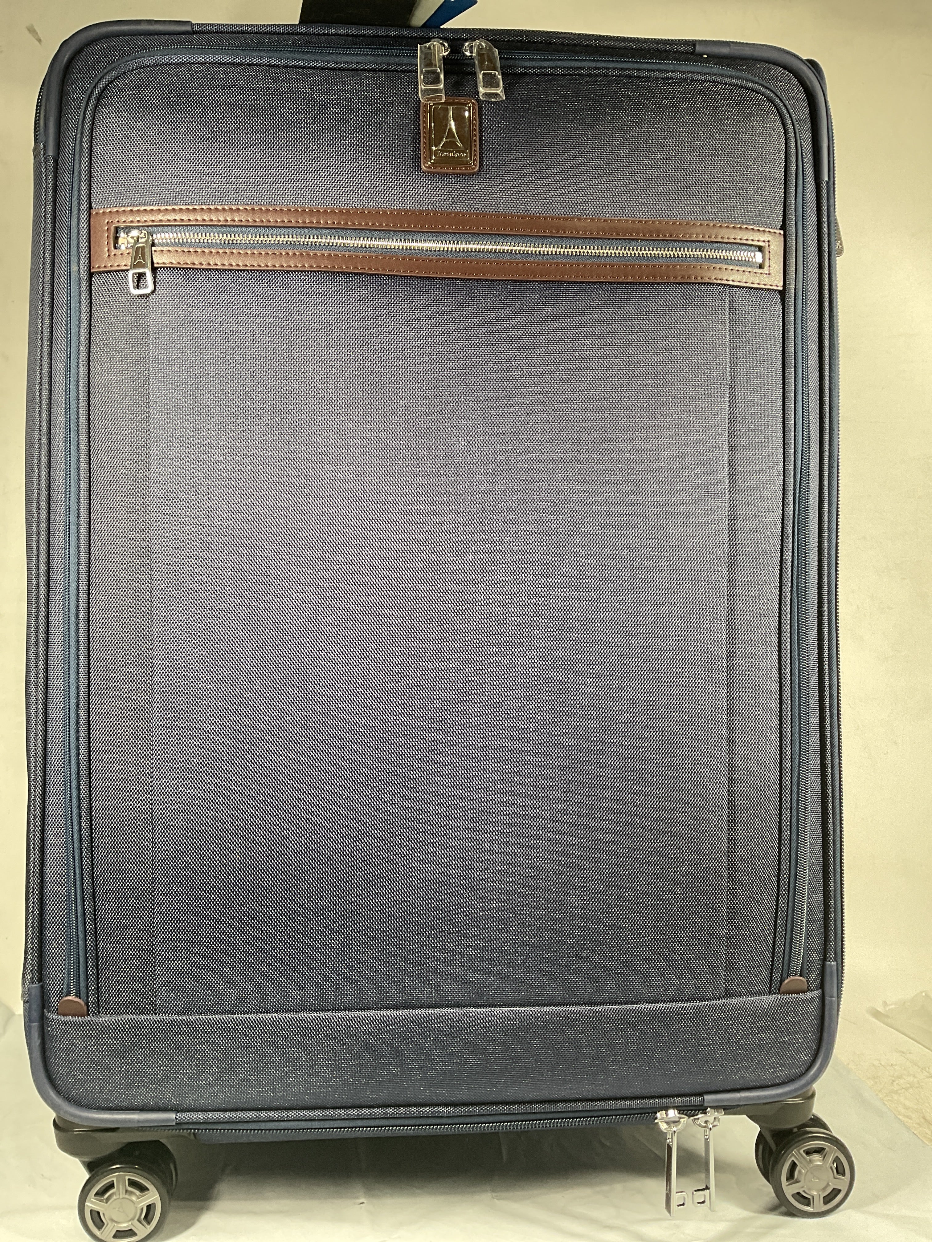 Travelpro Platinum Elite Softside Expandable Checked Luggage, 8 Wheel Spinner Large Suitcase, TSA Lock, Men and Women ( True Navy Blue , Checked-Large 29-Inch ) True Navy Blue Checked Large 29 Inch U14