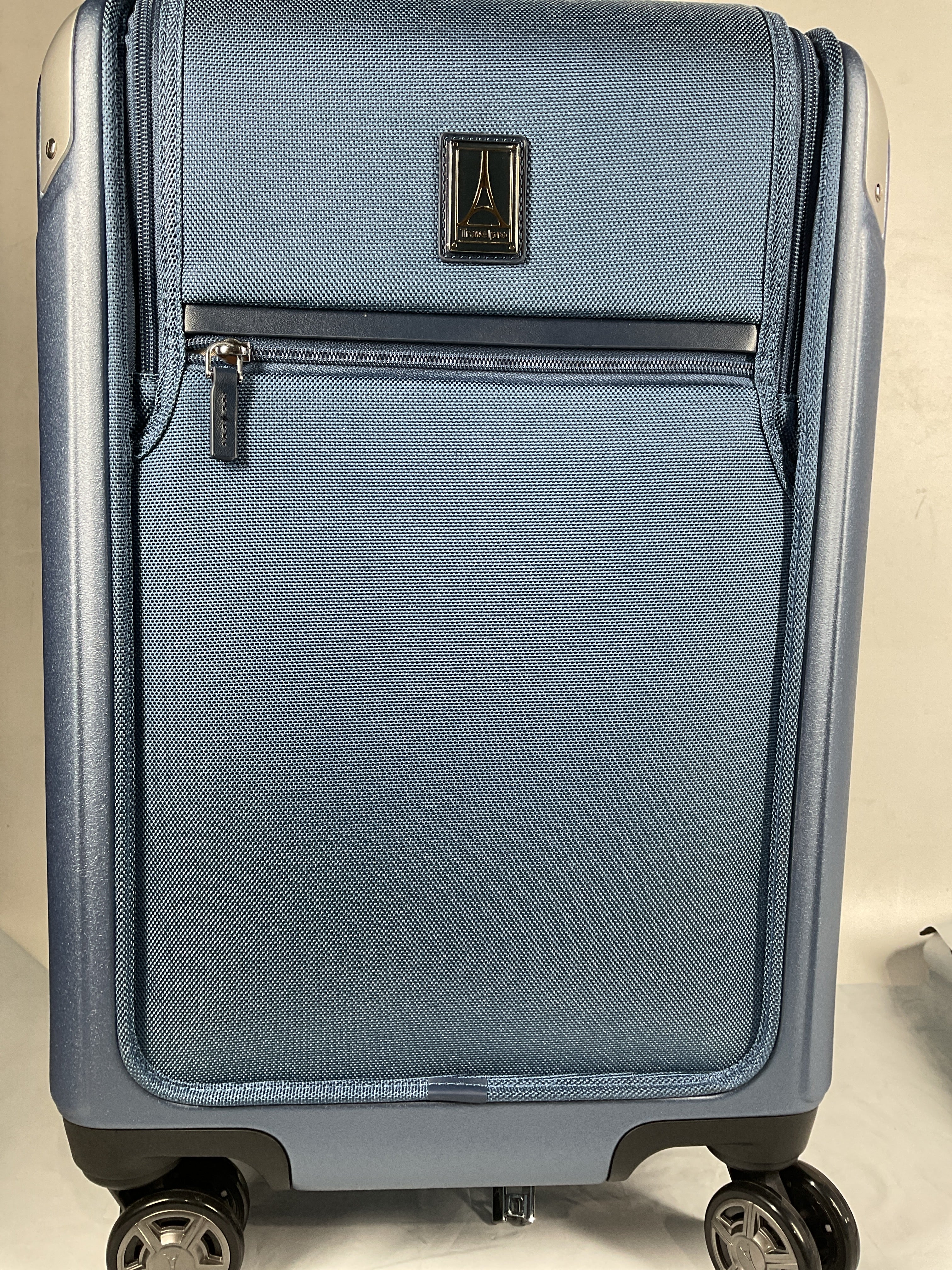Travelpro Platinum Elite Hardside Expandable Spinner Wheel Luggage TSA Lock Hard Shell Polycarbonate Suitcase ( Dark Sky Blue , Carry-on with Laptop Pocket 21-Inch ) Dark Sky Blue Carry On With Laptop Pocket 21 Inch U1