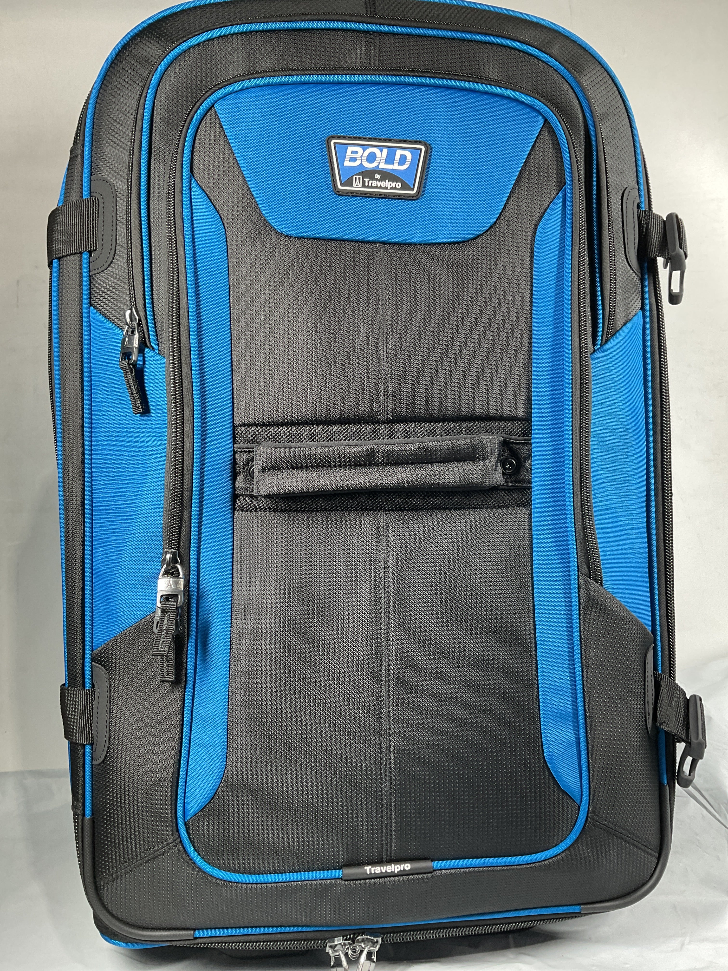 Travelpro Unisex-Adult Bold Softside Expandable Rollaboard Upright Luggage ( Blue/Black , Checked-Large 28-Inch ) Blue/Black Checked Large 28 Inch U4