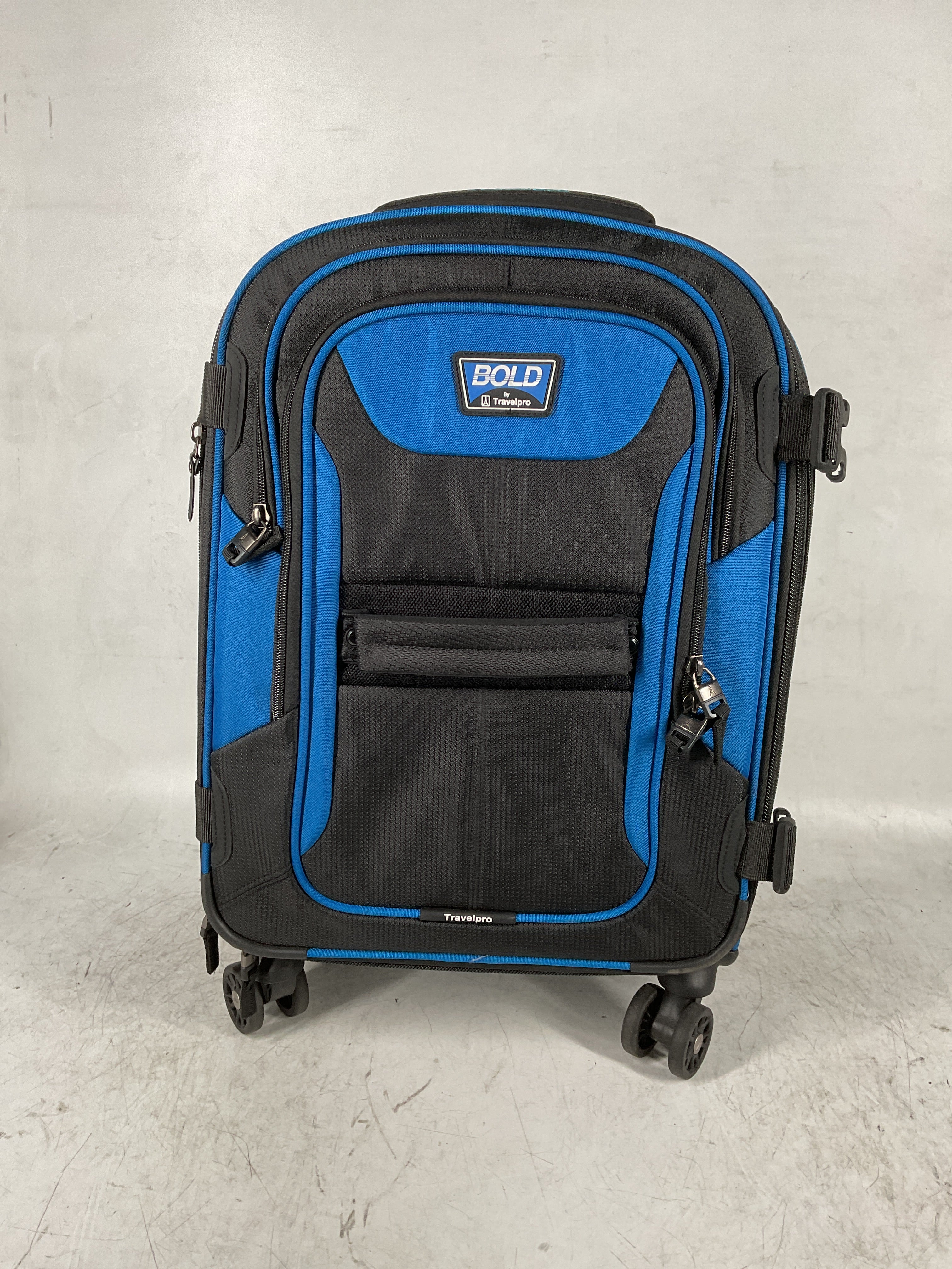 Travelpro Bold-Softside Expandable Luggage with Spinner Wheels ( Blue/Black , Carry-On 21-Inch ) Blue/Black Carry On 21 Inch U5