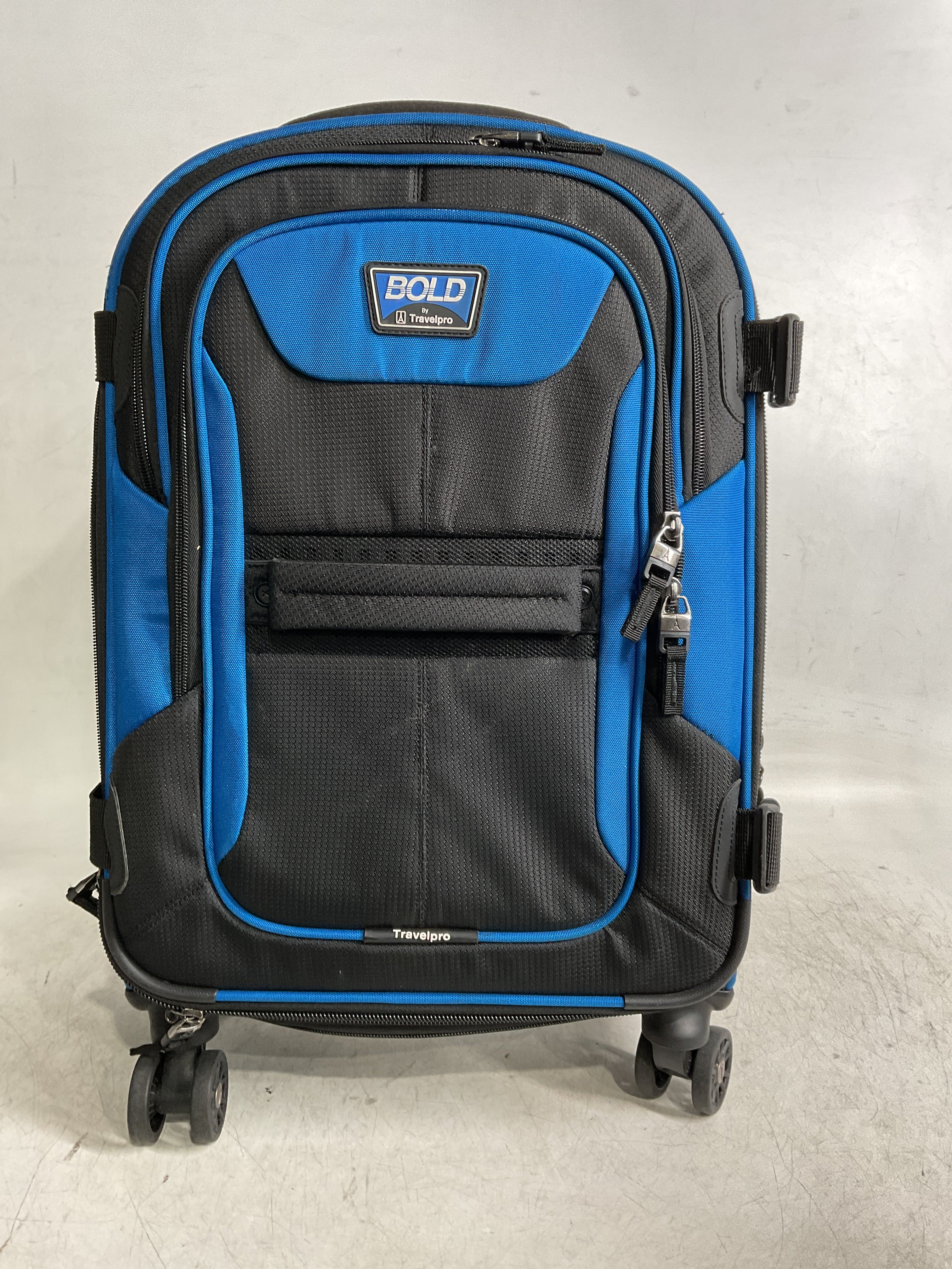 Travelpro Bold-Softside Expandable Luggage with Spinner Wheels ( Blue/Black , Carry-On 21-Inch ) Blue/Black Carry On 21 Inch U7