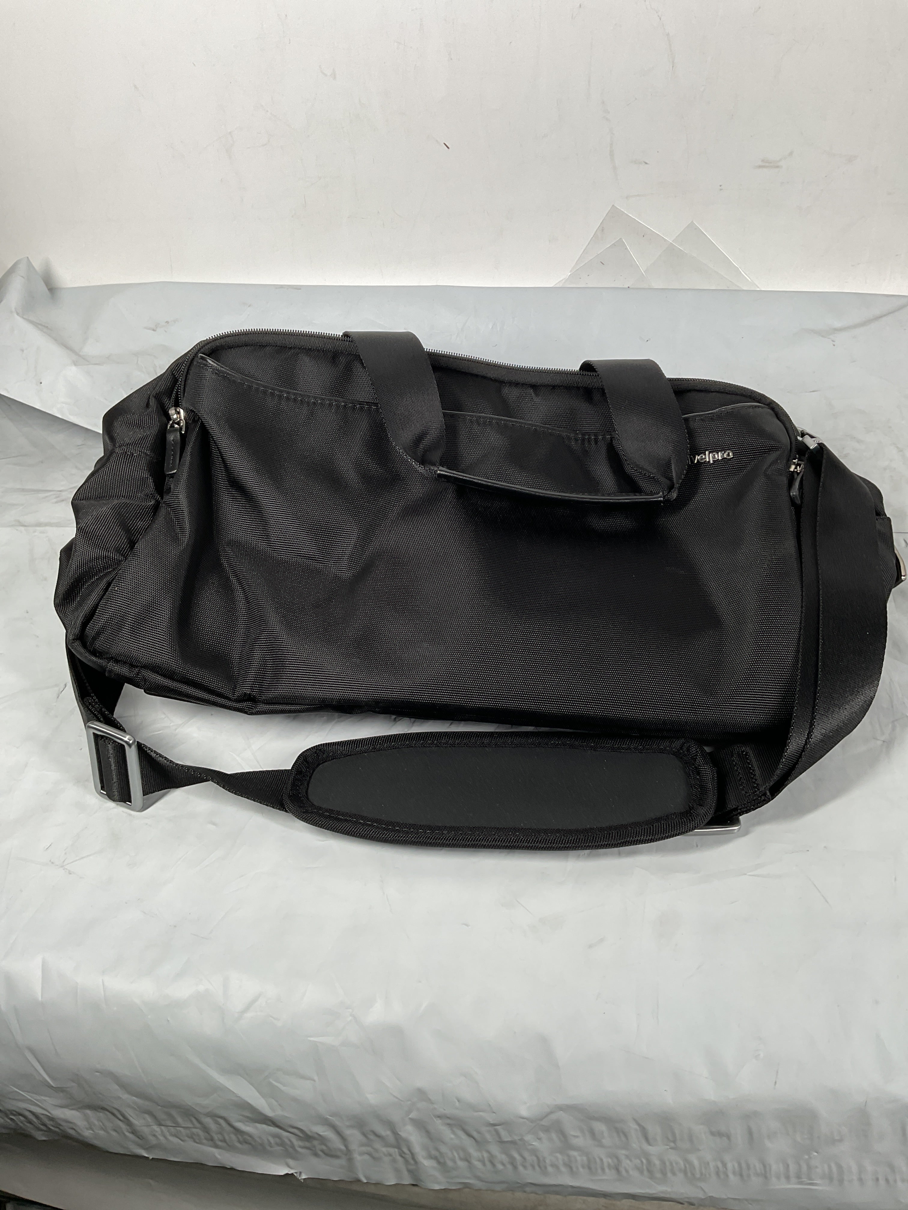 Travelpro Versapack + Lightweight Underseat Travel Tote Bag, Men and Women ( Black , One Size ) Black One Size U4