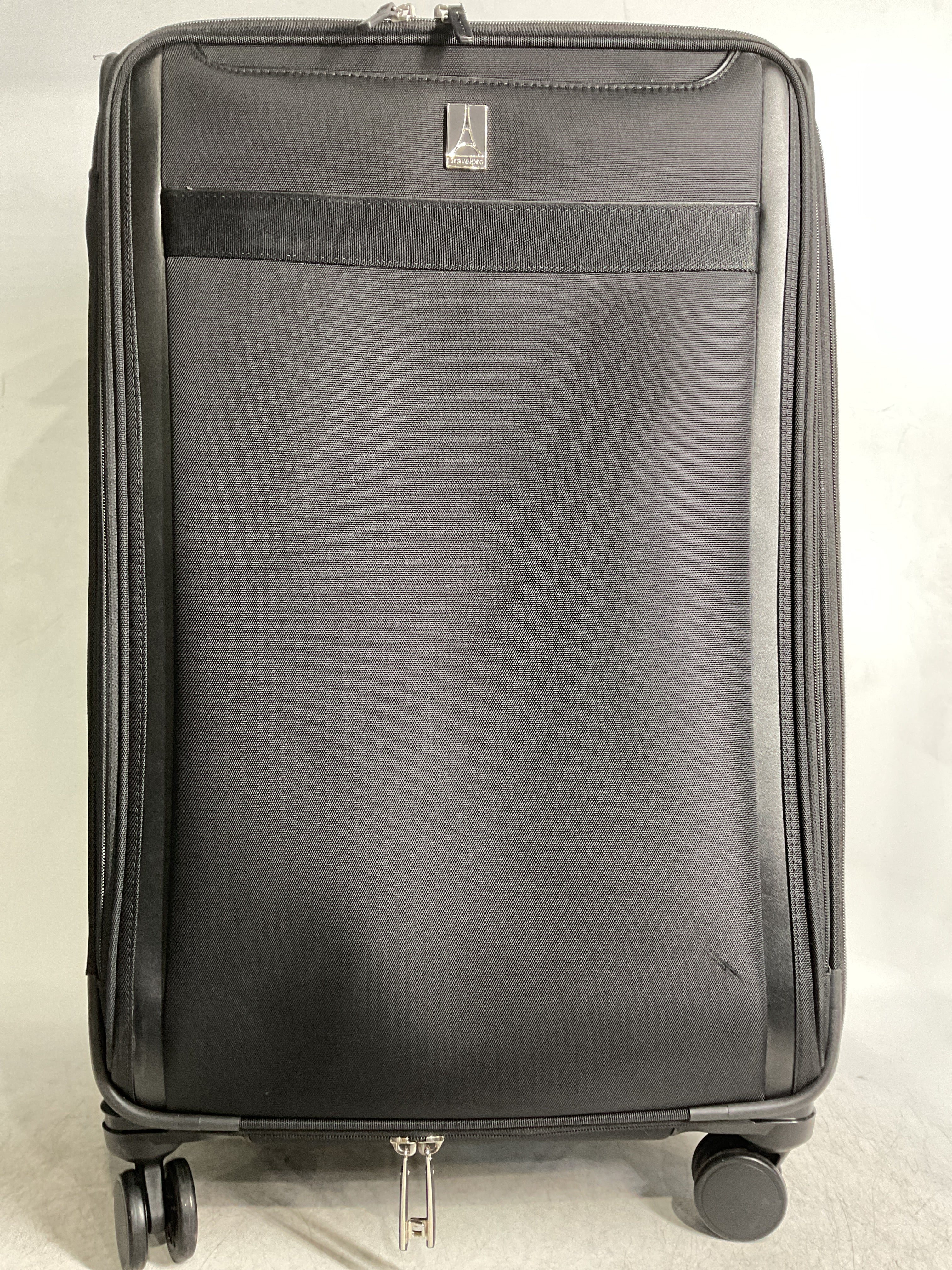 Travelpro Versapack + Lightweight Softside Expandable Checked Luggage, 8 Spinner Suitcase, TSA Lock, Men and Women ( Black , Checked Large 29-Inch ) Black Checked Large 29 Inch U2