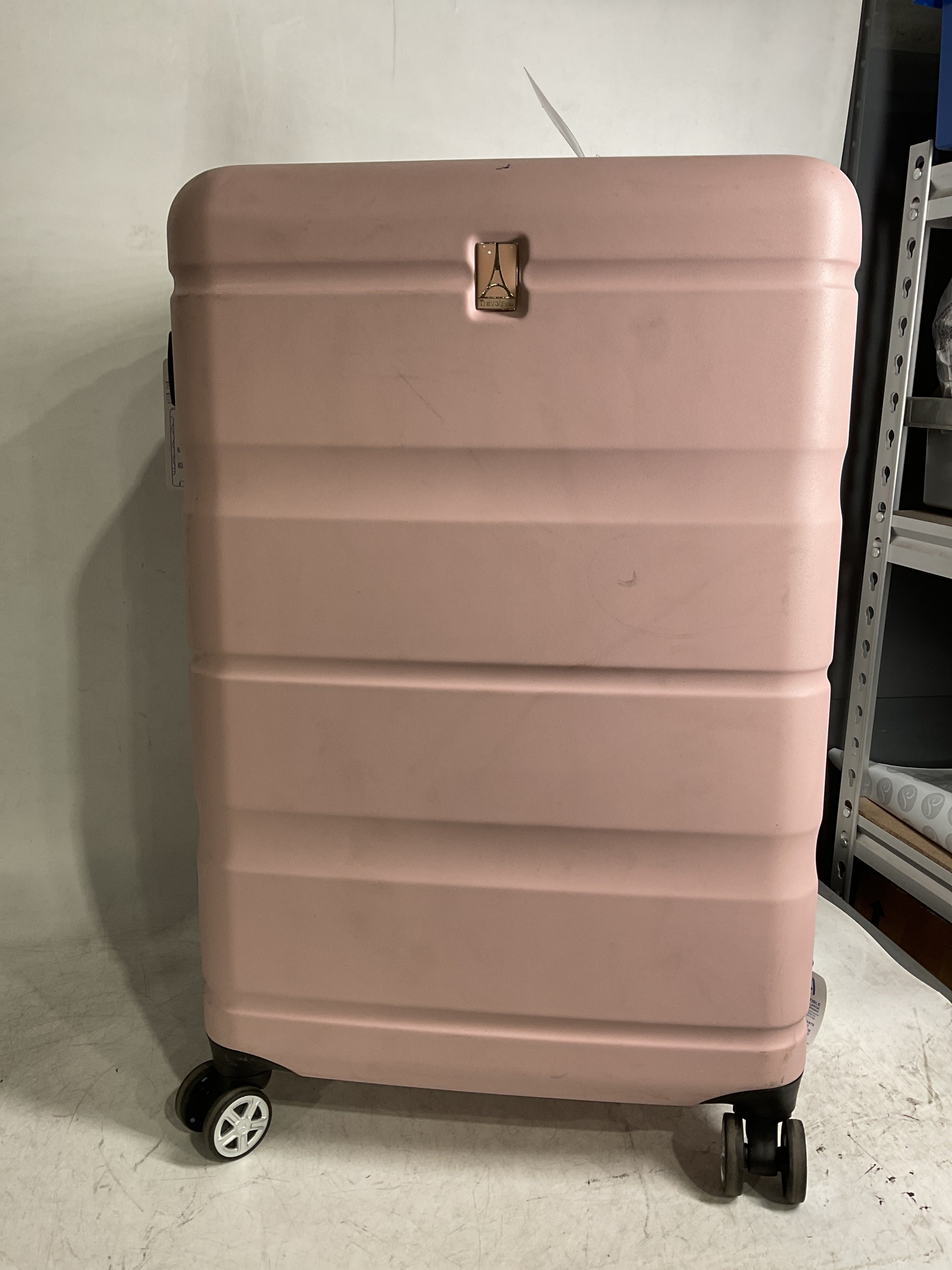 Travelpro Runway Hardside 2-Piece Expandable Spinner Set (20/25") ( Powder Pink , 2-Piece Set (20/25) ) Powder Pink 2 Piece Set 20 25 U1