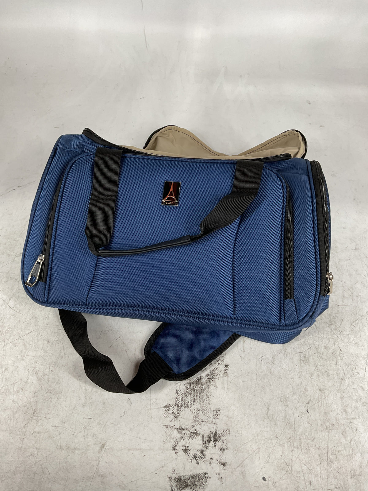 Travelpro Runway U2