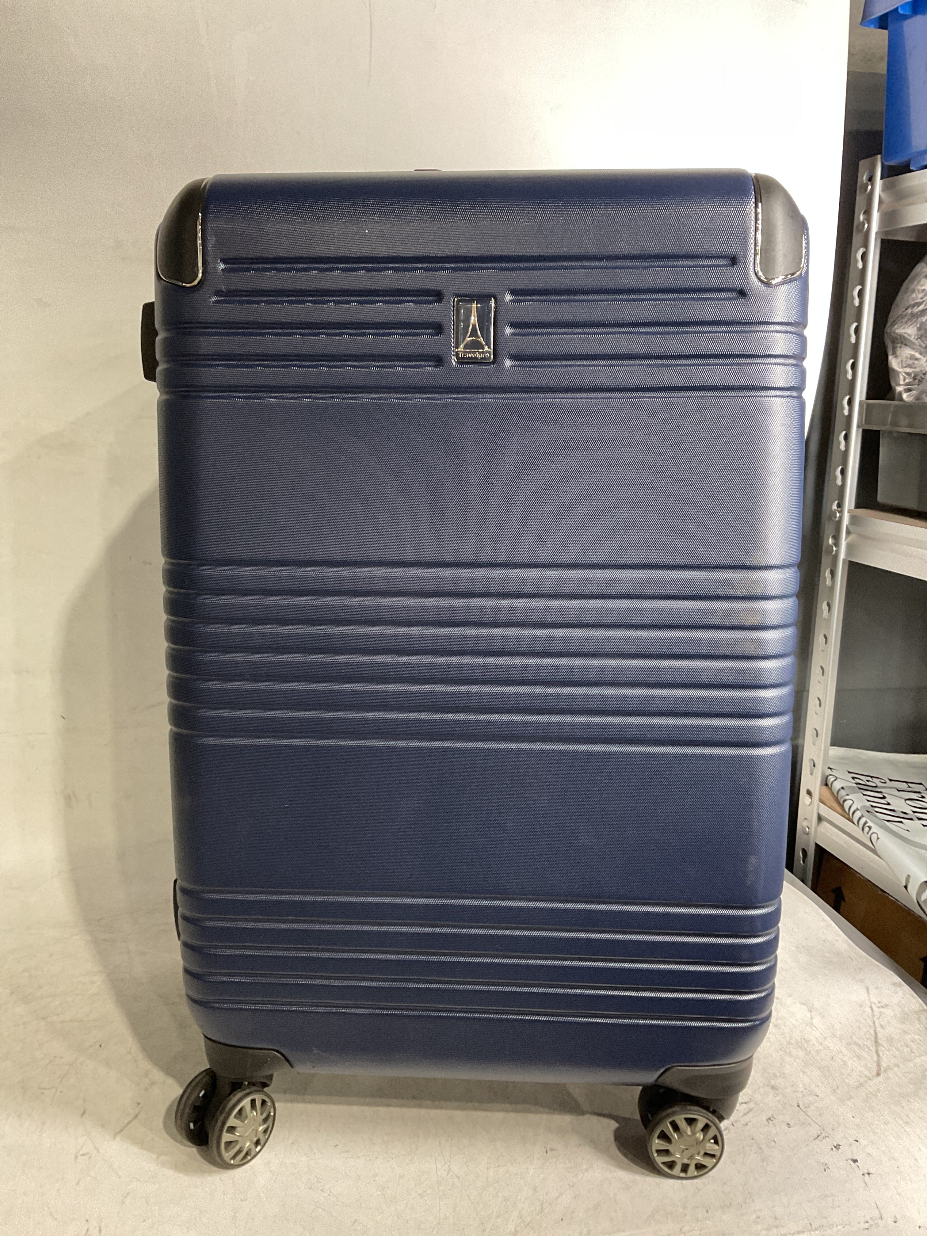 Travelpro Roundtrip Carry-on Expandable Spinner & Medium Check-in Expandable Spinner ( Navy , 2-Piece Set (21/25) ) Navy 2 Piece Set 21 25 U3