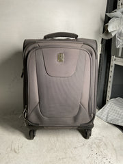 Travelpro Maxlite3 International Carry-On Spinner ( Grey , One Size ) Grey One Size U1