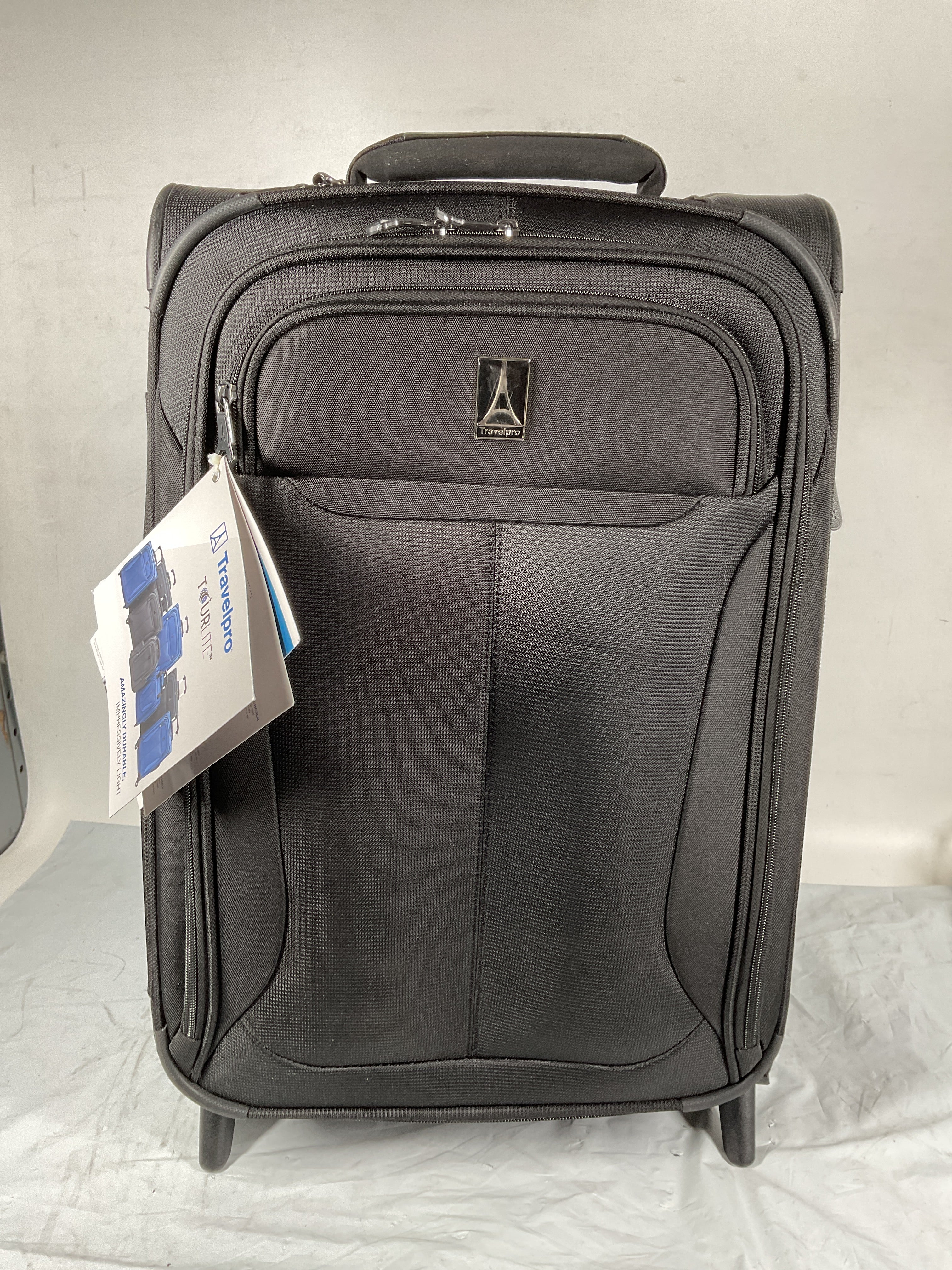Travelpro Tourlite Softside 22" Expandable Carry-On Rollaboard (2-Wheel) Lightweight Luggage ( Black , Carry-on 22-Inch ) Black Carry On 22 Inch U25