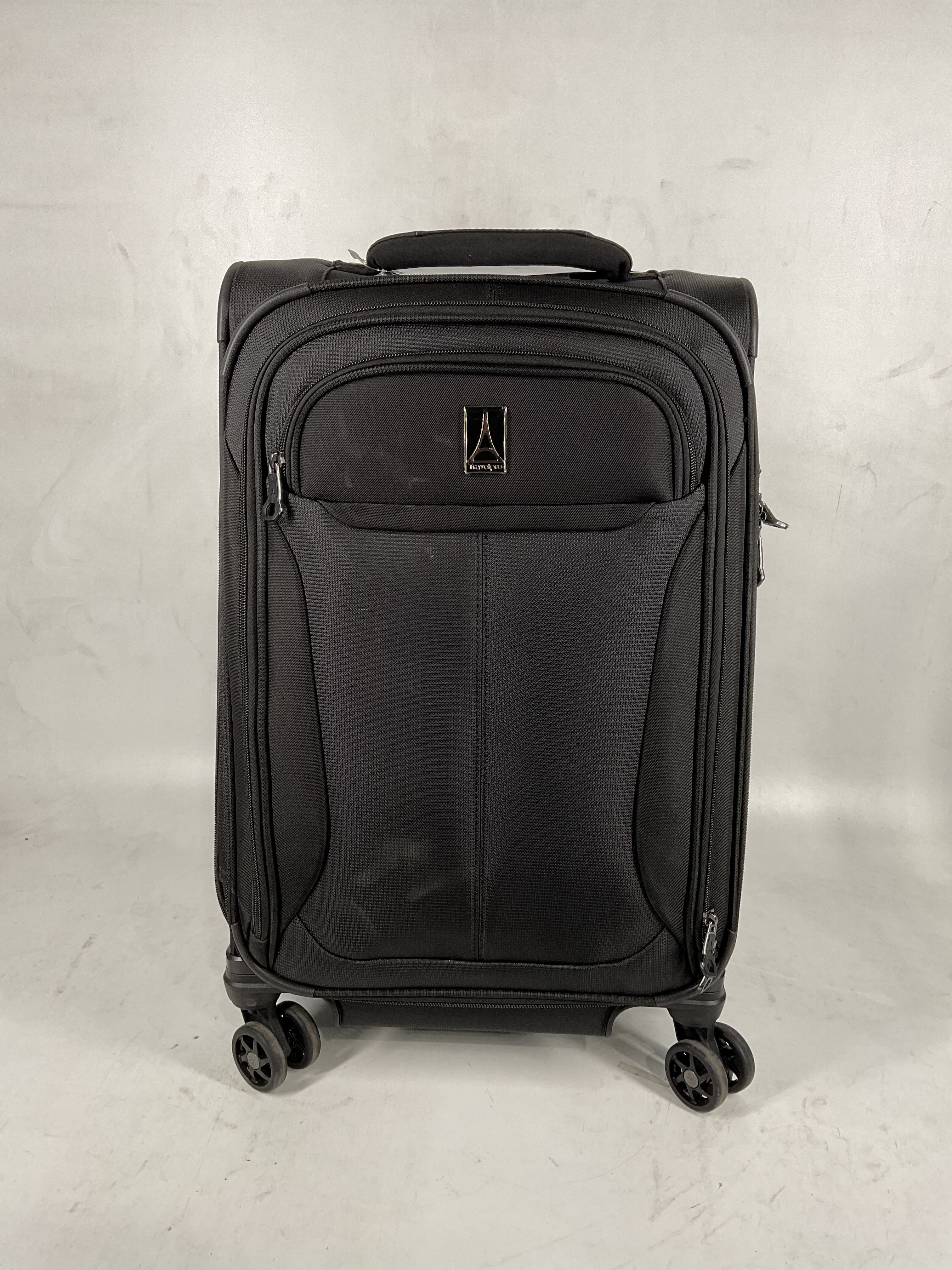 Travelpro Tourlite Softside Expandable Luggage with 4 Spinner Wheels, Lightweight Suitcase, Men and Women Black Carry On 21 Inch U20