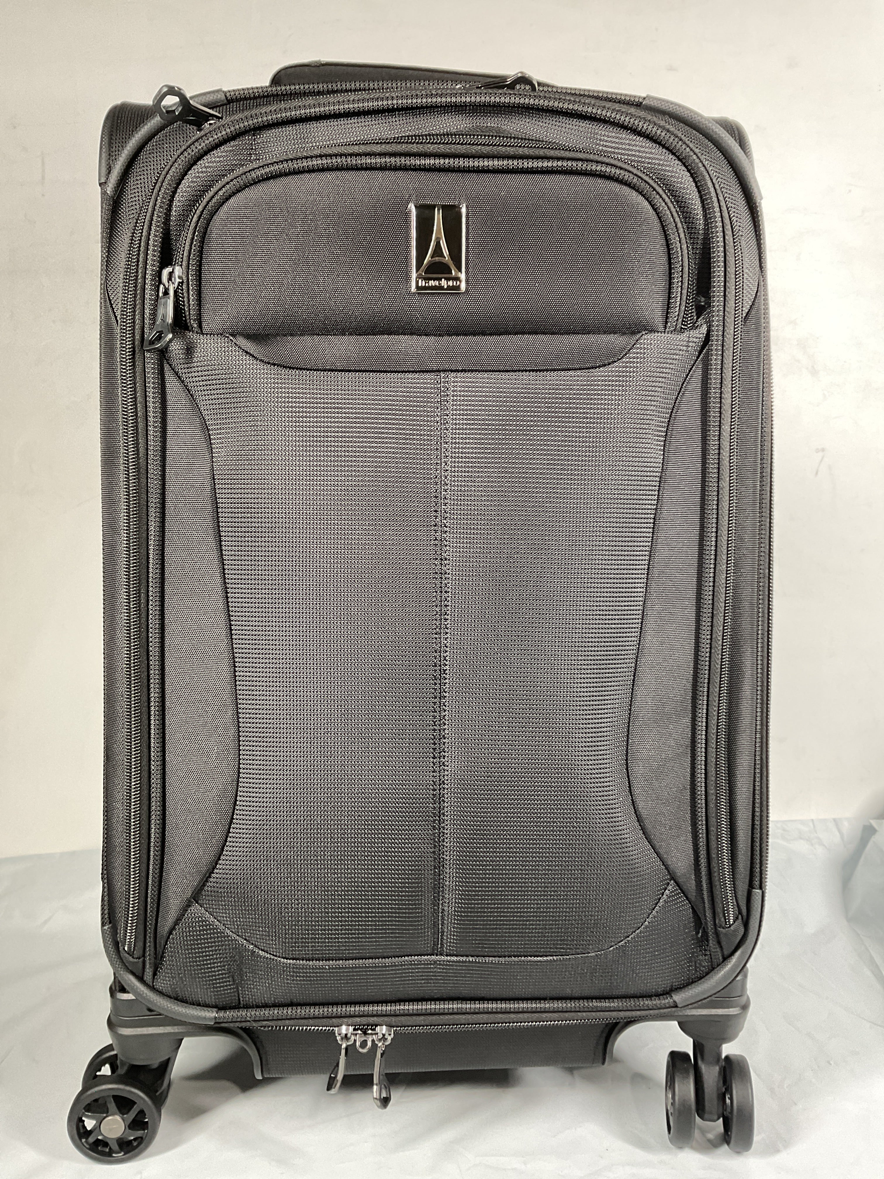Travelpro Tourlite Softside Expandable Luggage with 4 Spinner Wheels, Lightweight Suitcase, Men and Women ( Black , Carry-On 21-Inch ) Black Carry On 21 Inch U85