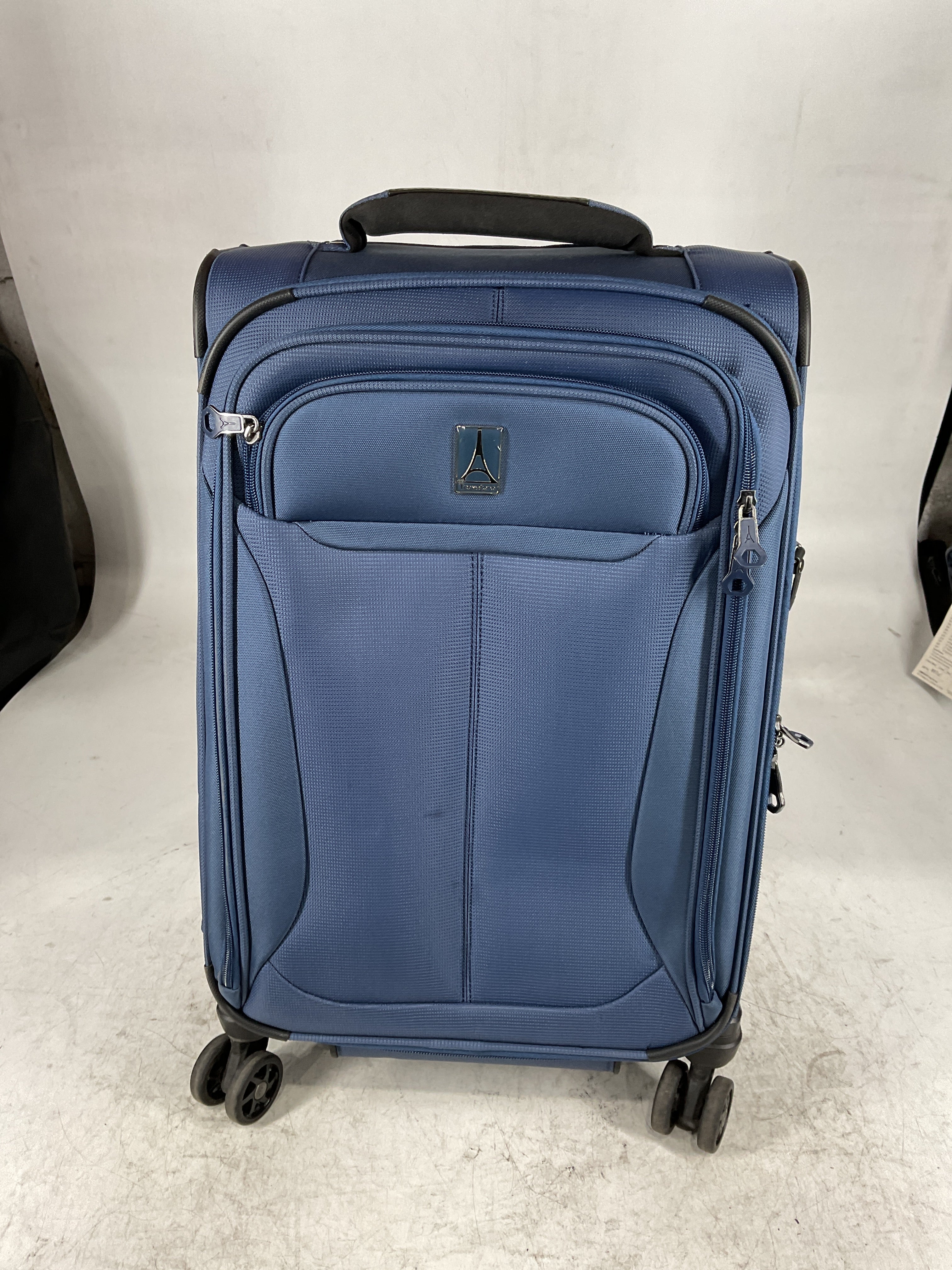 Travelpro Tourlite Softside Expandable Luggage with 4 Spinner Wheels, Lightweight Suitcase, Men and Women Blue Carry On 21 Inch U14