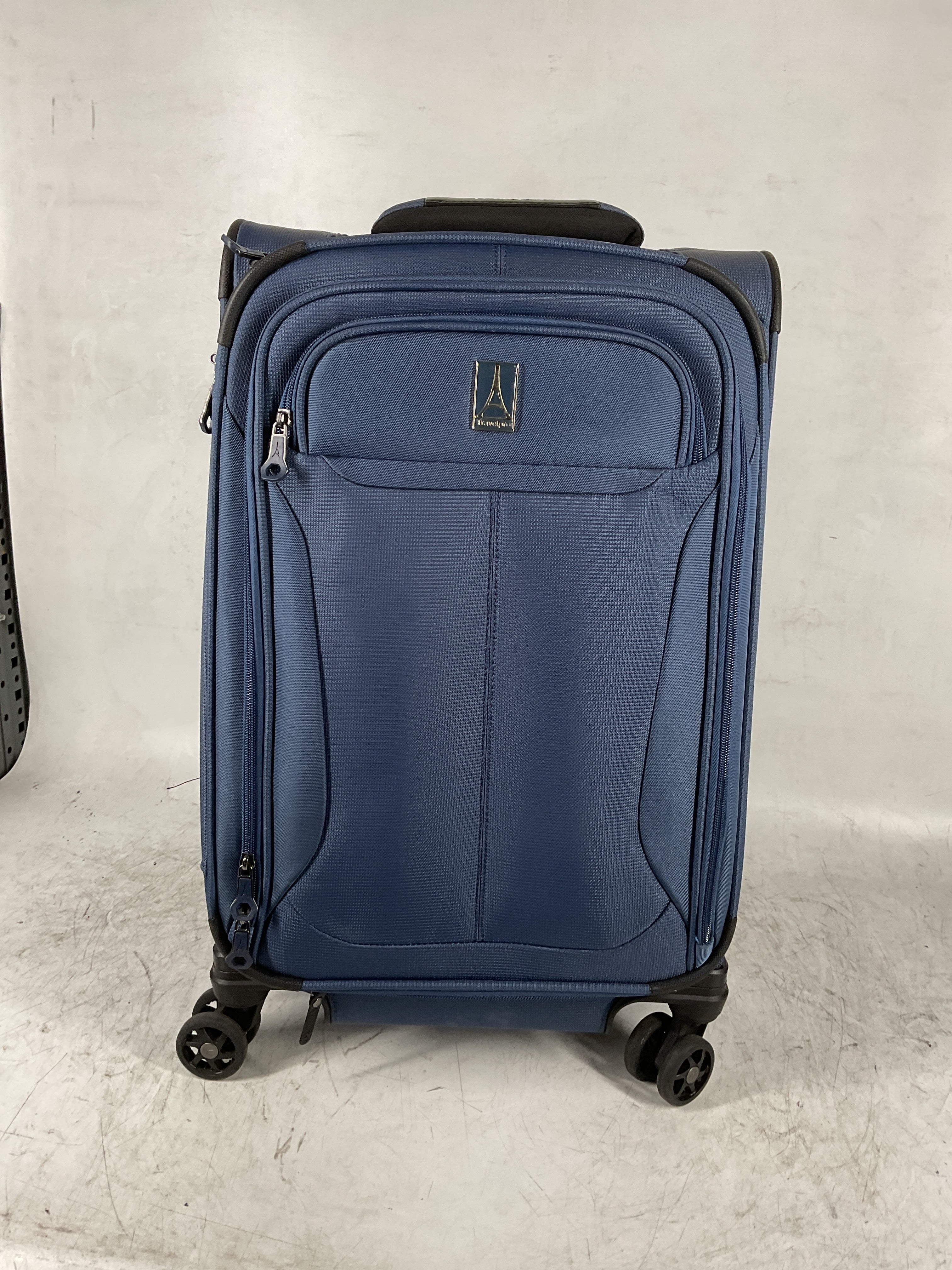 Travelpro Tourlite Softside Expandable Luggage with 4 Spinner Wheels, Lightweight Suitcase, Men and Women ( Blue , Carry-On 21-Inch ) Blue Carry On 21 Inch U27
