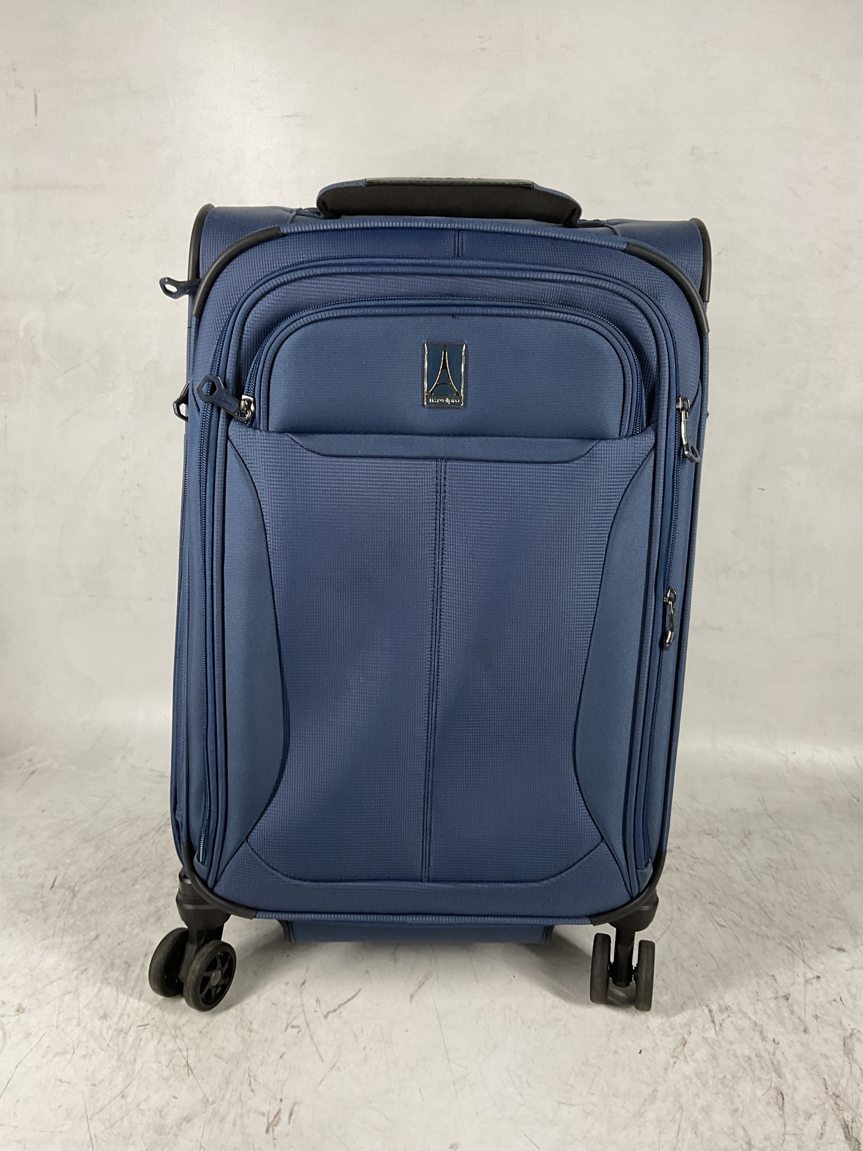 Travelpro Tourlite Softside Expandable Luggage with 4 Spinner Wheels, Lightweight Suitcase, Men and Women ( Blue , Carry-On 21-Inch ) Blue Carry On 21 Inch U28