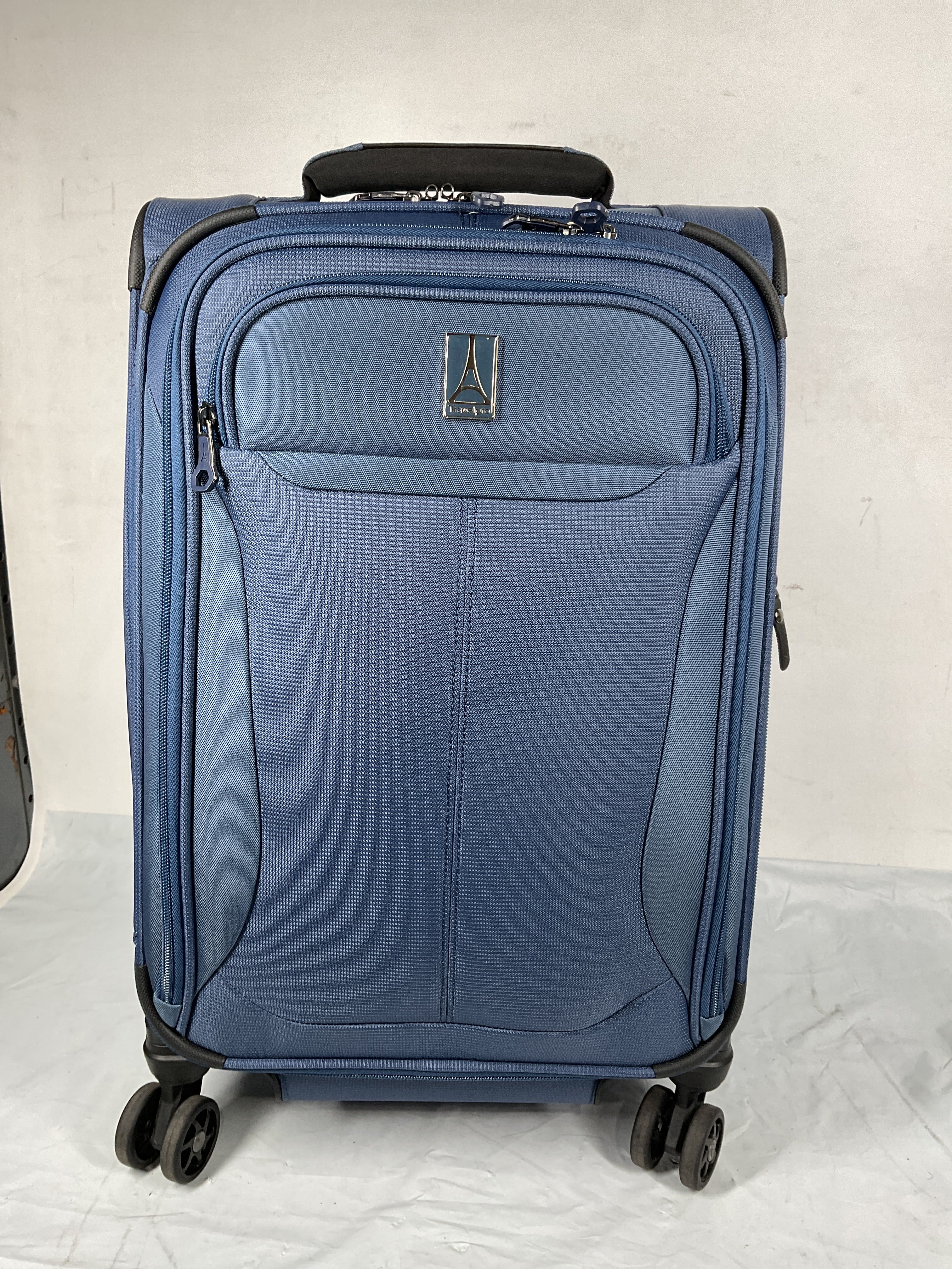 Travelpro Tourlite Softside 21" Expandable Luggage with 4 Spinner Wheels, Lightweight Suitcase, Carry-On ( Blue , Carry-On 21-Inch ) Blue Carry On 21 Inch U49