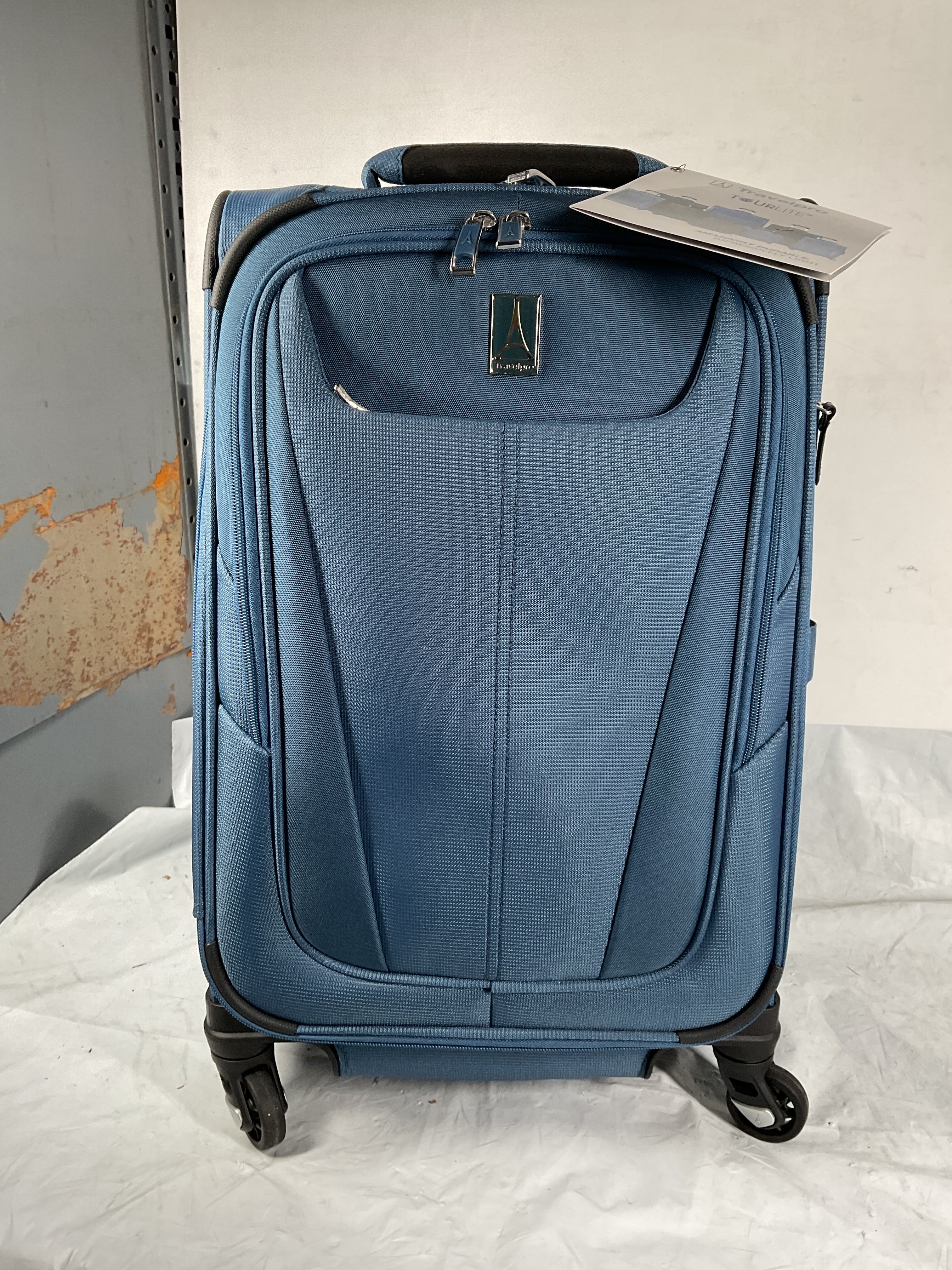 Travelpro Tourlite Softside 21" Expandable Luggage with 4 Spinner Wheels, Lightweight Suitcase, Carry-On ( Blue , Carry-On 21-Inch ) Blue Carry On 21 Inch U52