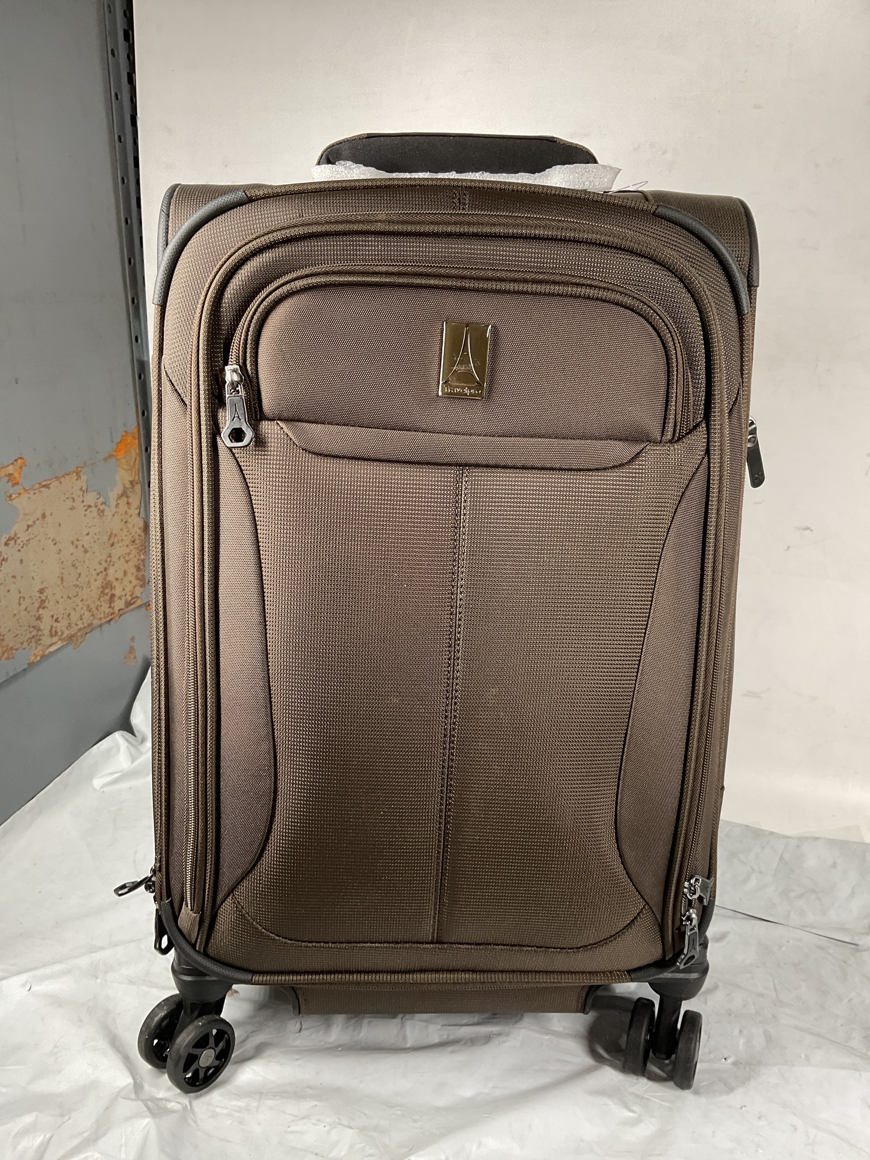 Travelpro Tourlite Softside 21" Expandable Luggage with 4 Spinner Wheels, Lightweight Suitcase, Carry-On ( Espresso , Carry-On 21-Inch ) Espresso Carry On 21 Inch U1