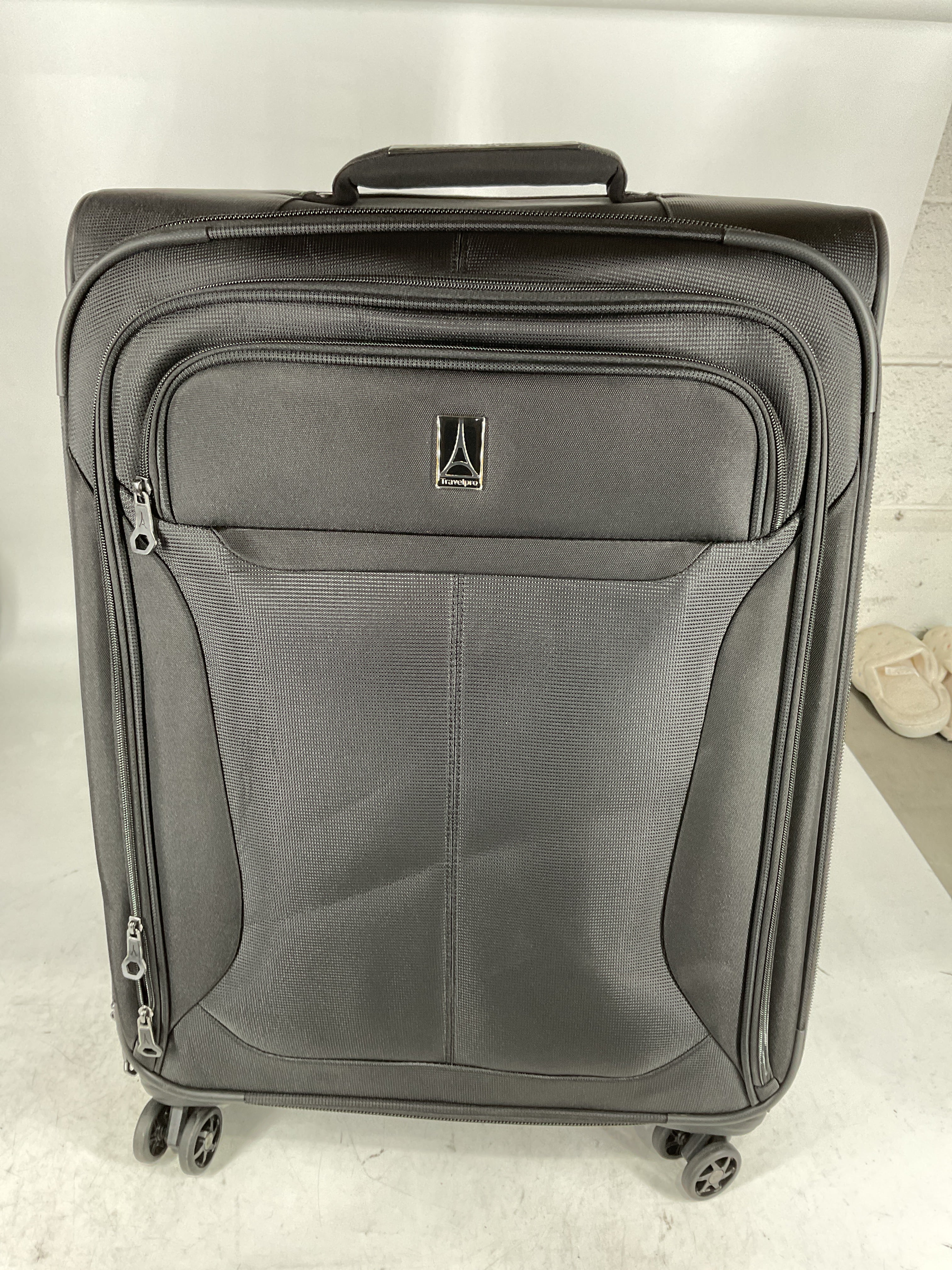 Travelpro Tourlite Softside Expandable Luggage with 4 Spinner Wheels, Lightweight Suitcase, Men and Women U3