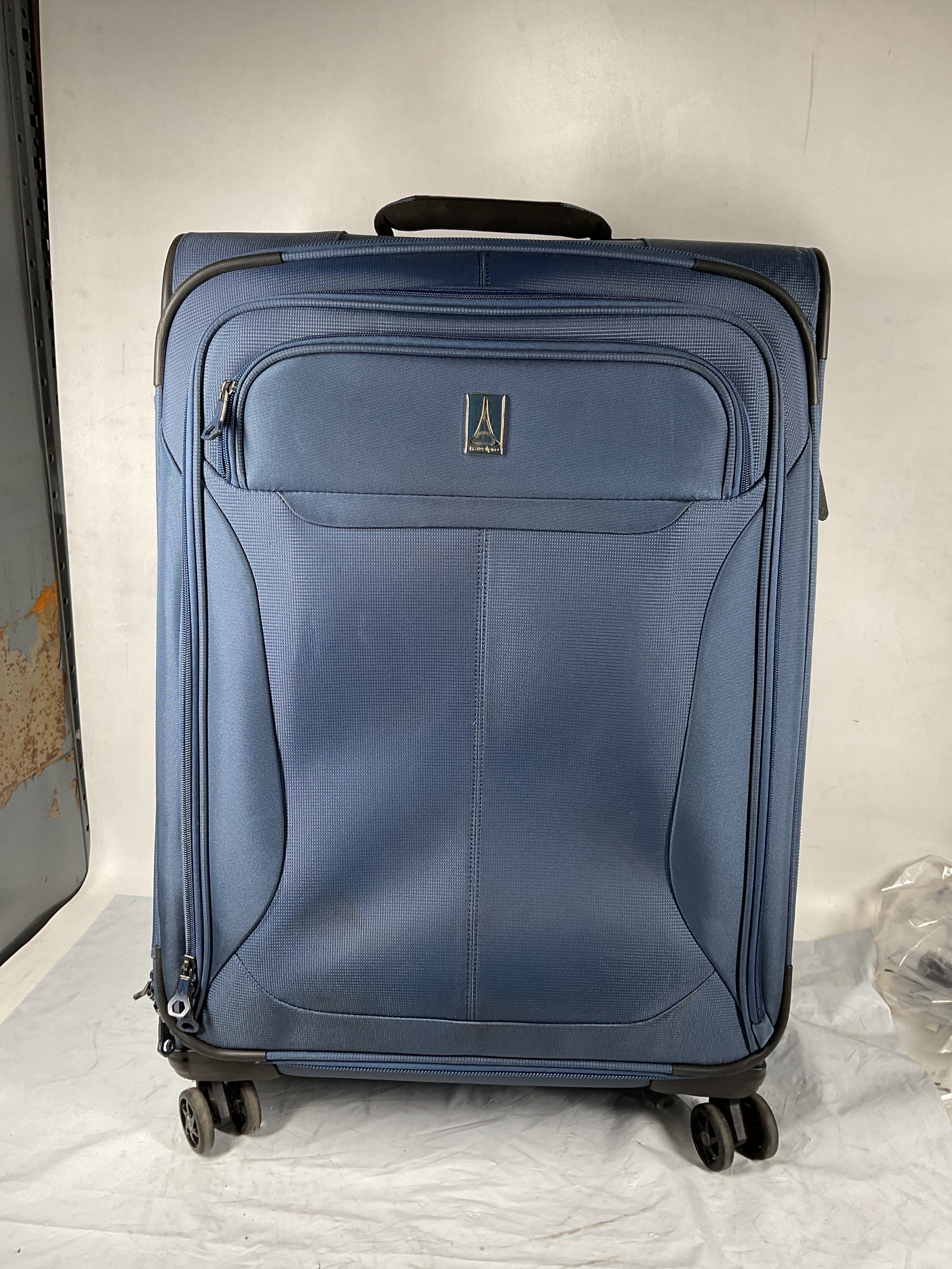Travelpro Tourlite Softside 25" Expandable Luggage with 4 Spinner Wheels, Lightweight Suitcase, Checked Medium ( Blue , Checked-Medium 25-Inch ) Blue Checked Medium 25 Inch U18