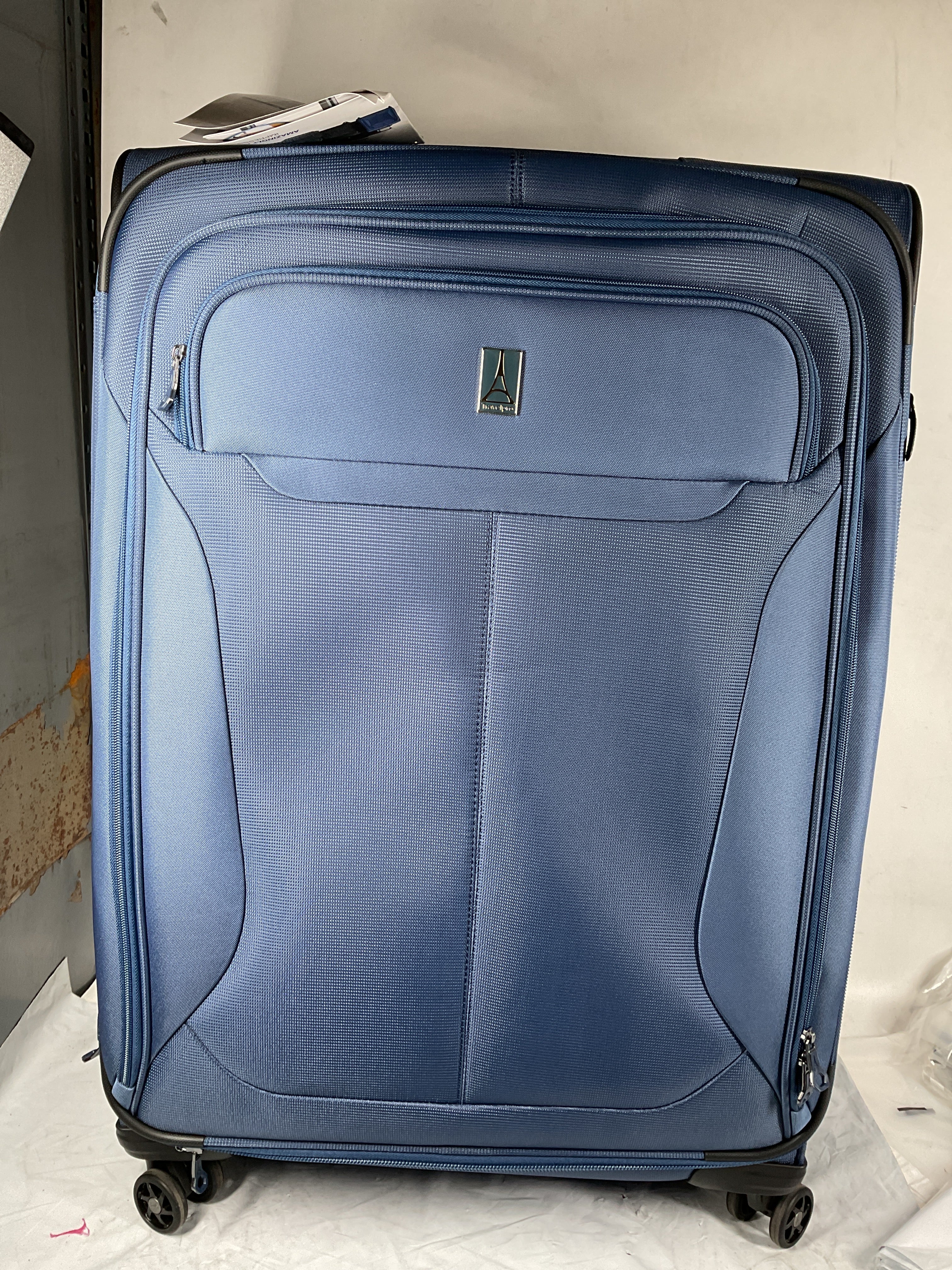 Travelpro Tourlite Softside 29" Expandable Luggage with 4 Spinner Wheels, Lightweight Suitcase, Checked Large ( Blue , Checked-Large 29-Inch ) Blue Checked Large 29 Inch U11