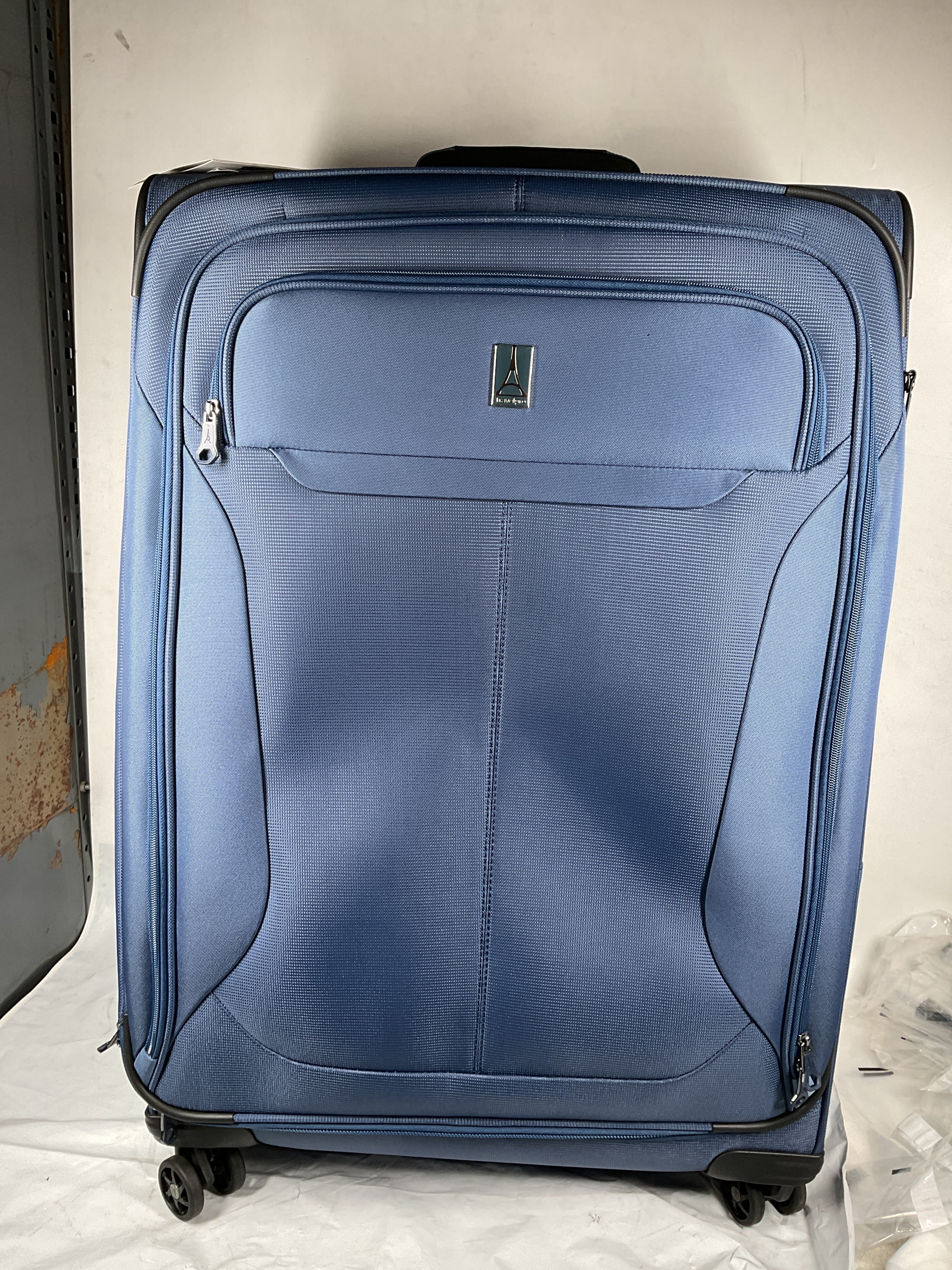 Travelpro Tourlite Softside 29" Expandable Luggage with 4 Spinner Wheels, Lightweight Suitcase, Checked Large ( Blue , Checked-Large 29-Inch ) Blue Checked Large 29 Inch U9
