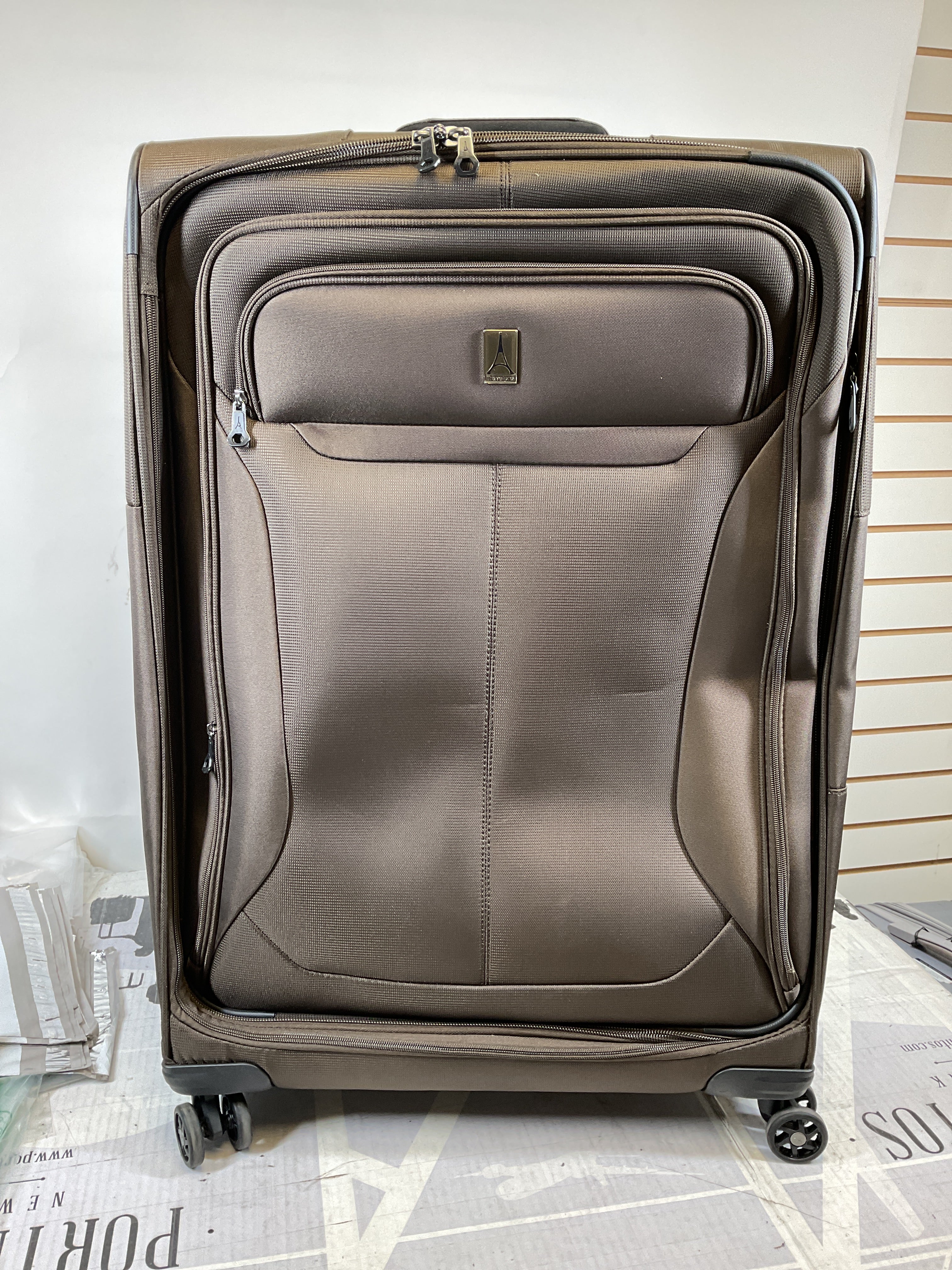 Travelpro Tourlite Softside 29" Expandable Luggage with 4 Spinner Wheels, Lightweight Suitcase, Checked Large ( Espresso , Checked-Large 29-Inch ) Espresso Checked Large 29 Inch U2