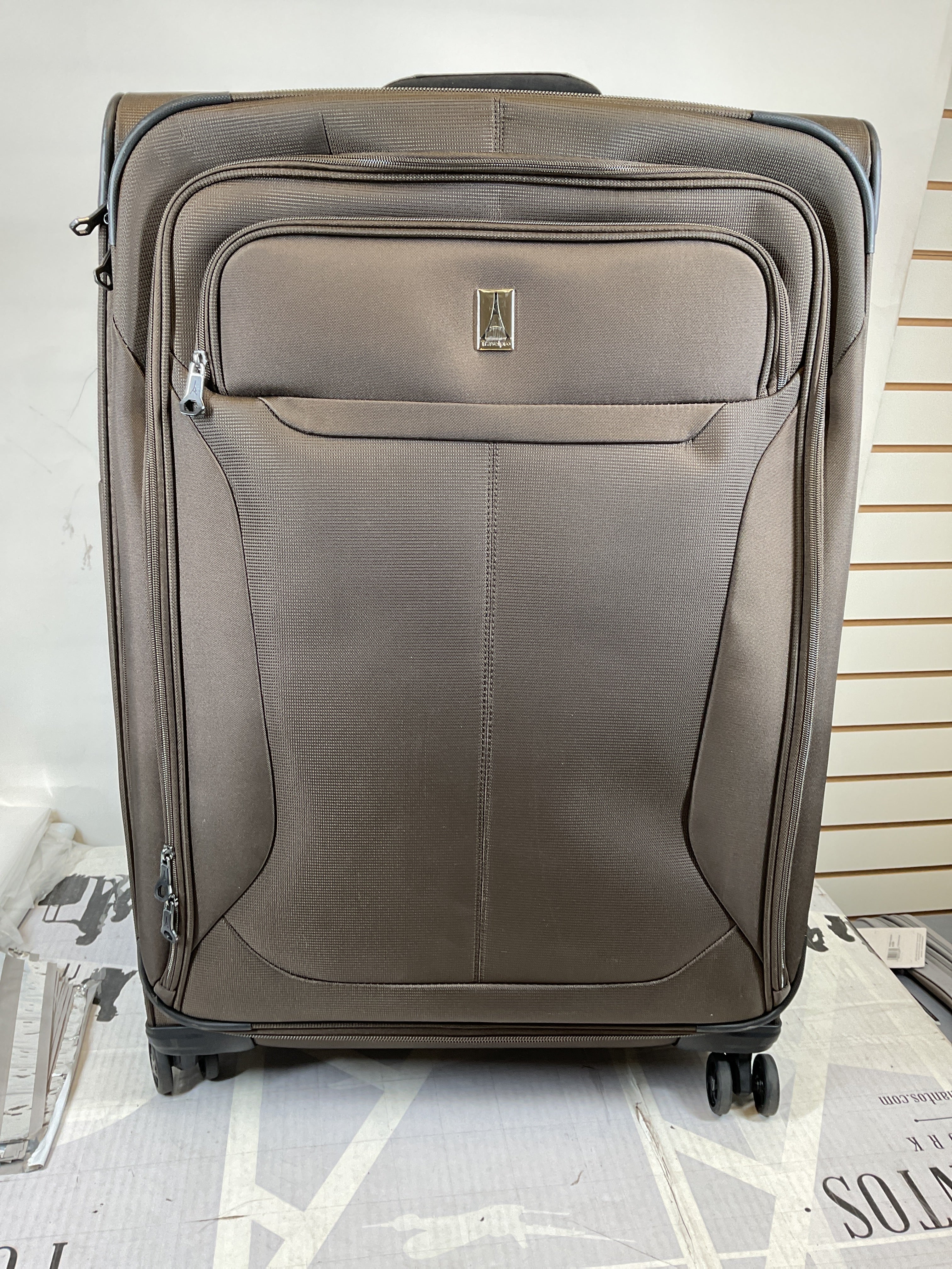 Travelpro Tourlite Softside 29" Expandable Luggage with 4 Spinner Wheels, Lightweight Suitcase, Checked Large ( Espresso , Checked-Large 29-Inch ) Espresso Checked Large 29 Inch U3