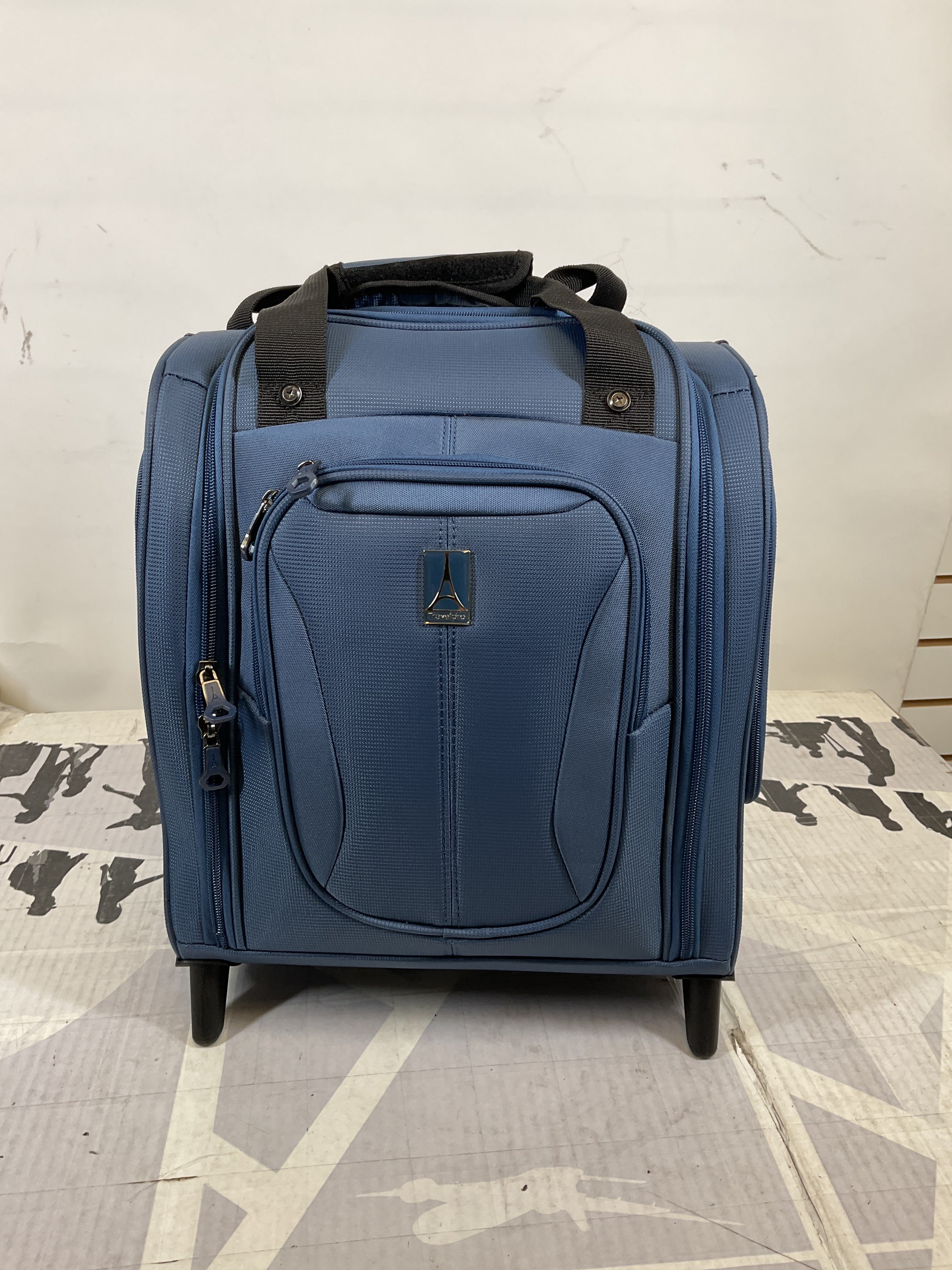 Travelpro Tourlite Softside Lightweight Rolling Underseat Compact Carry-On Upright 2 Wheel Bag, Men and Women, 15-Inch ( Blue , One Size ) Blue One Size U18