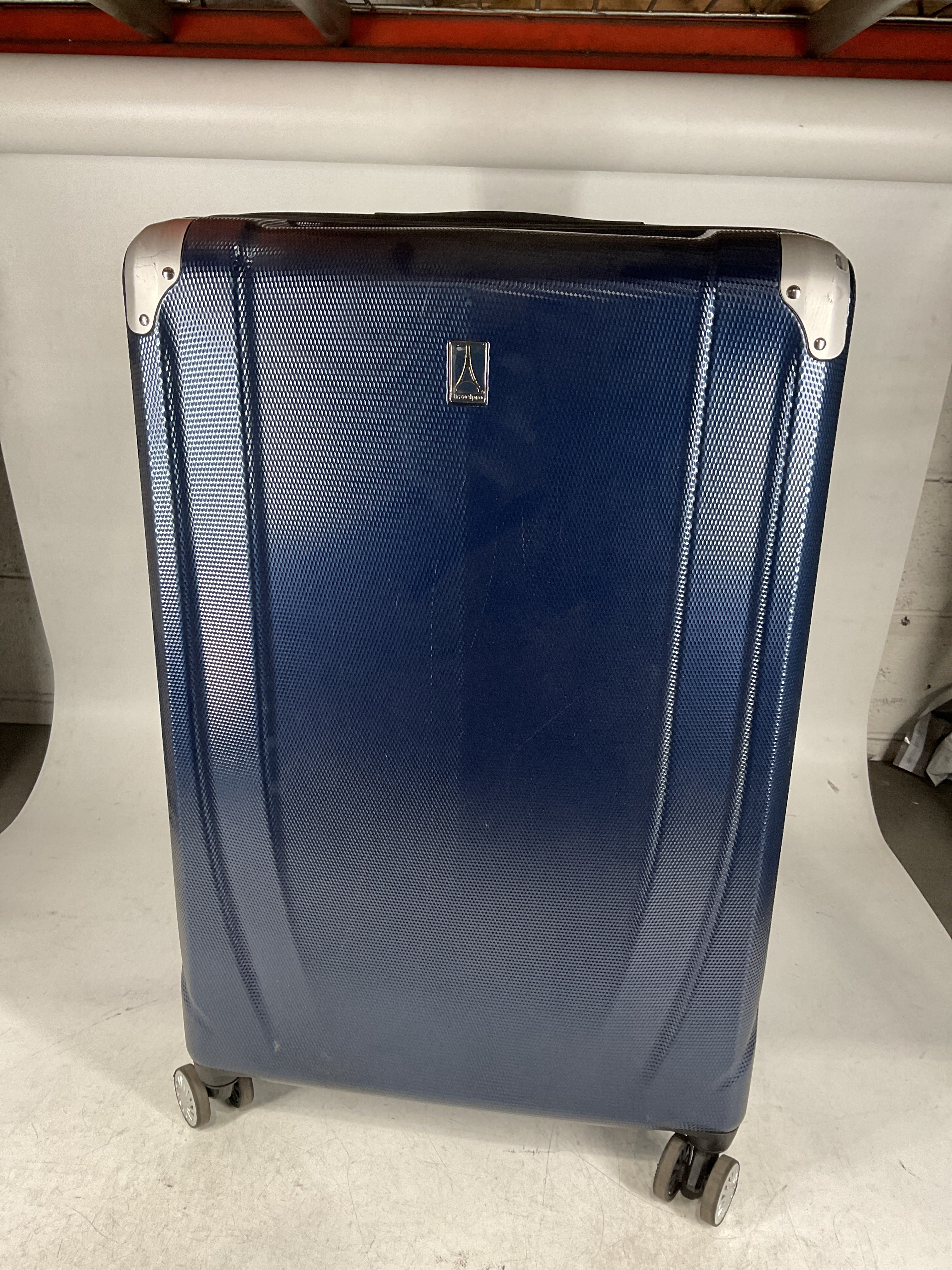 Travelpro Pathways 3 Hardside Expandable Luggage, 8 Spinner Wheels, Lightweight Hard Shell Suitcase U1