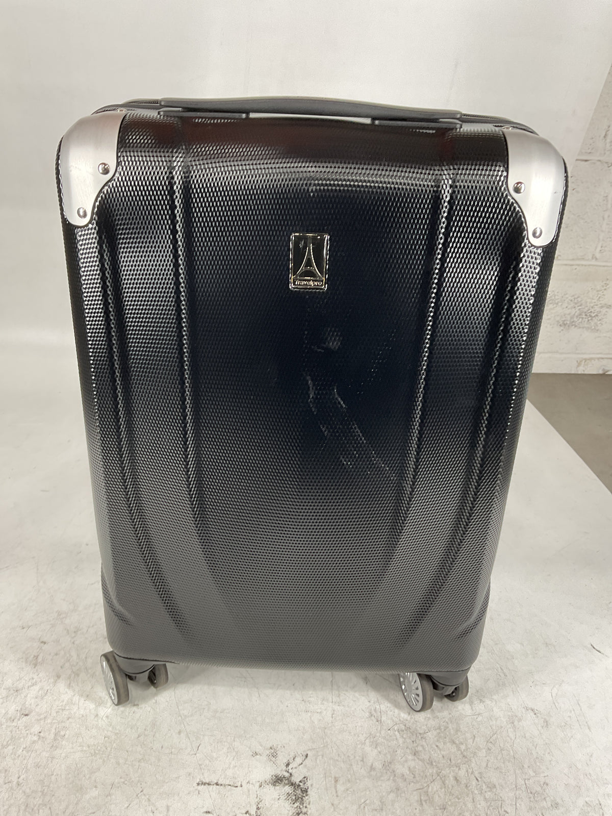 Travelpro Pathways 3 Hardside Expandable Luggage, 8 Spinner Wheels, Lightweight Hard Shell Suitcase U1