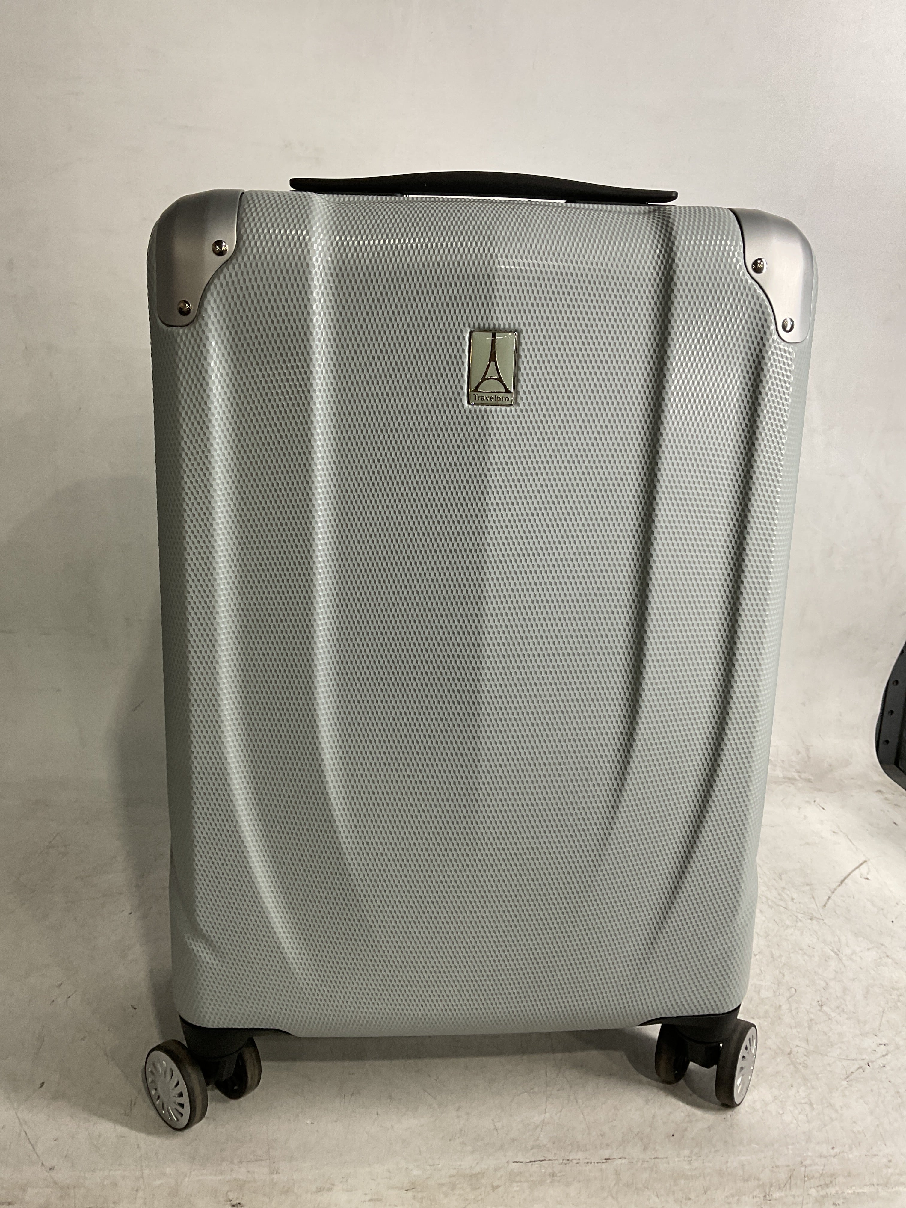 Travelpro Pathways 3 Hardside Expandable Luggage, 8 Spinner Wheels, Lightweight Hard Shell Suitcase ( Cloud Grey , Carry On 21 Inch ) Cloud Grey Carry On 21 Inch U2