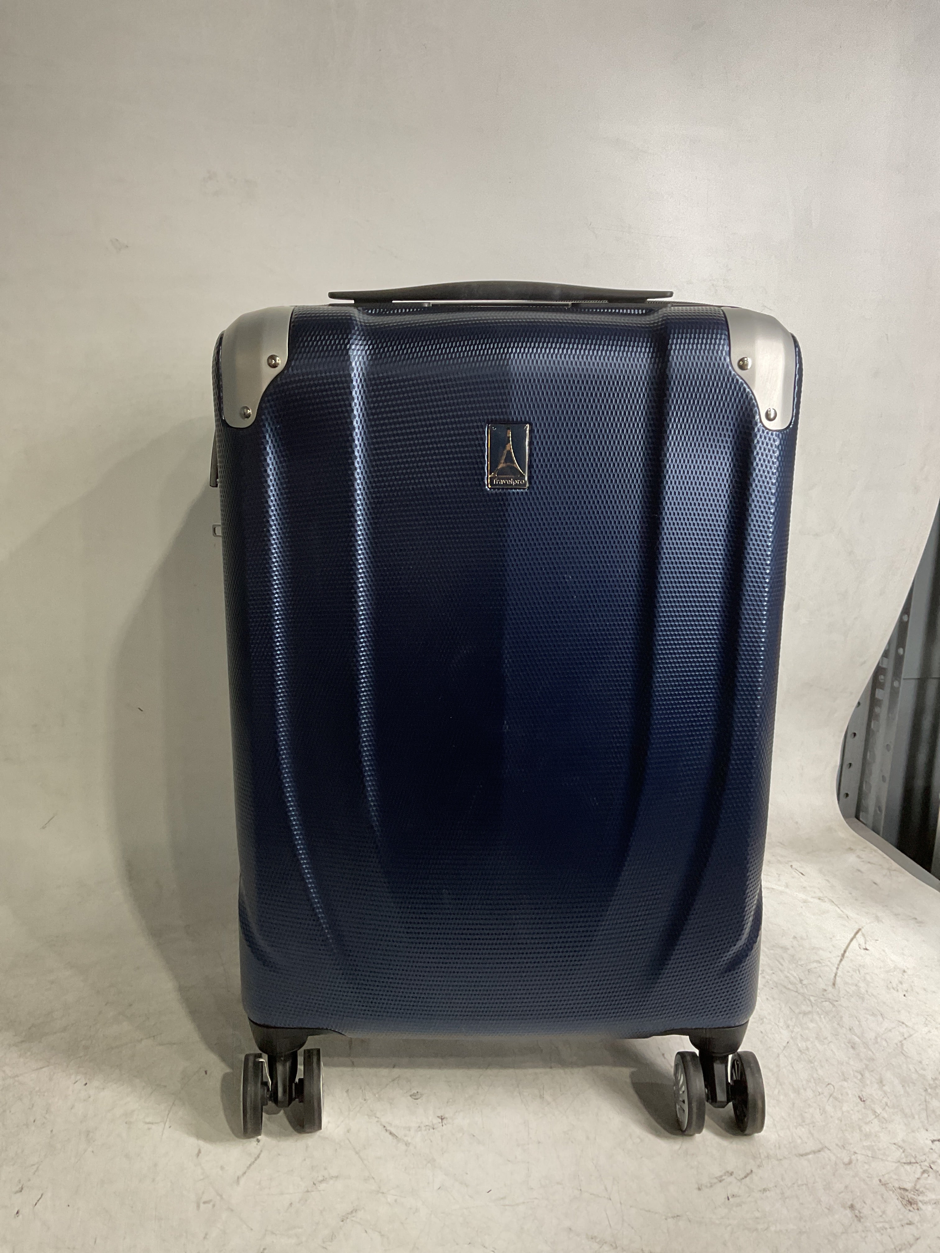 Travelpro Pathways 3 Hardside Expandable Luggage, 8 Spinner Wheels, Lightweight Hard Shell Suitcase ( Royal Blue , Carry On 21 Inch ) Royal Blue Carry On 21 Inch U10