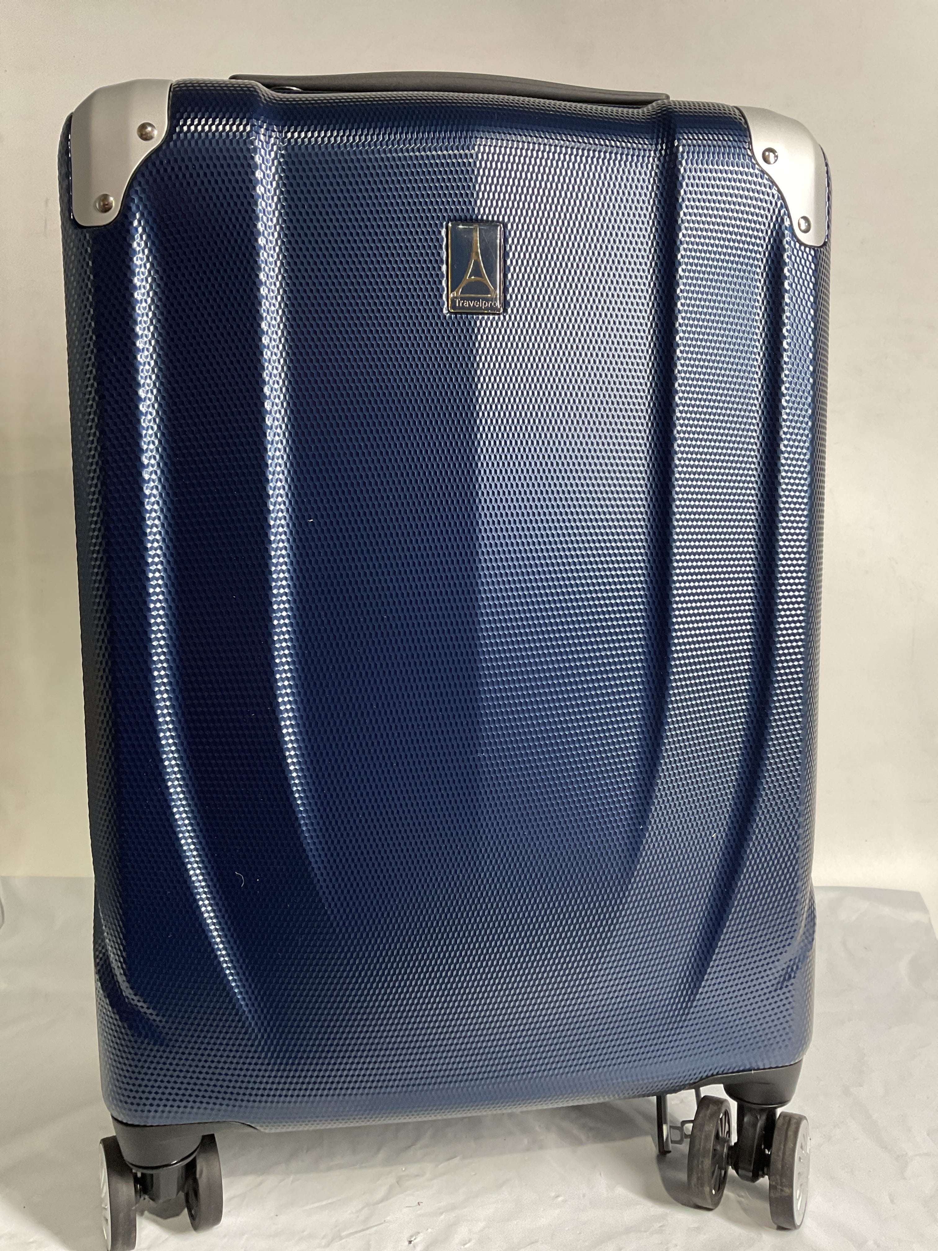 Travelpro Pathways 3 Hardside Expandable Luggage, 8 Spinner Wheels, Lightweight Hard Shell Suitcase ( Royal Blue , Carry On 21 Inch ) Royal Blue Carry On 21 Inch U14