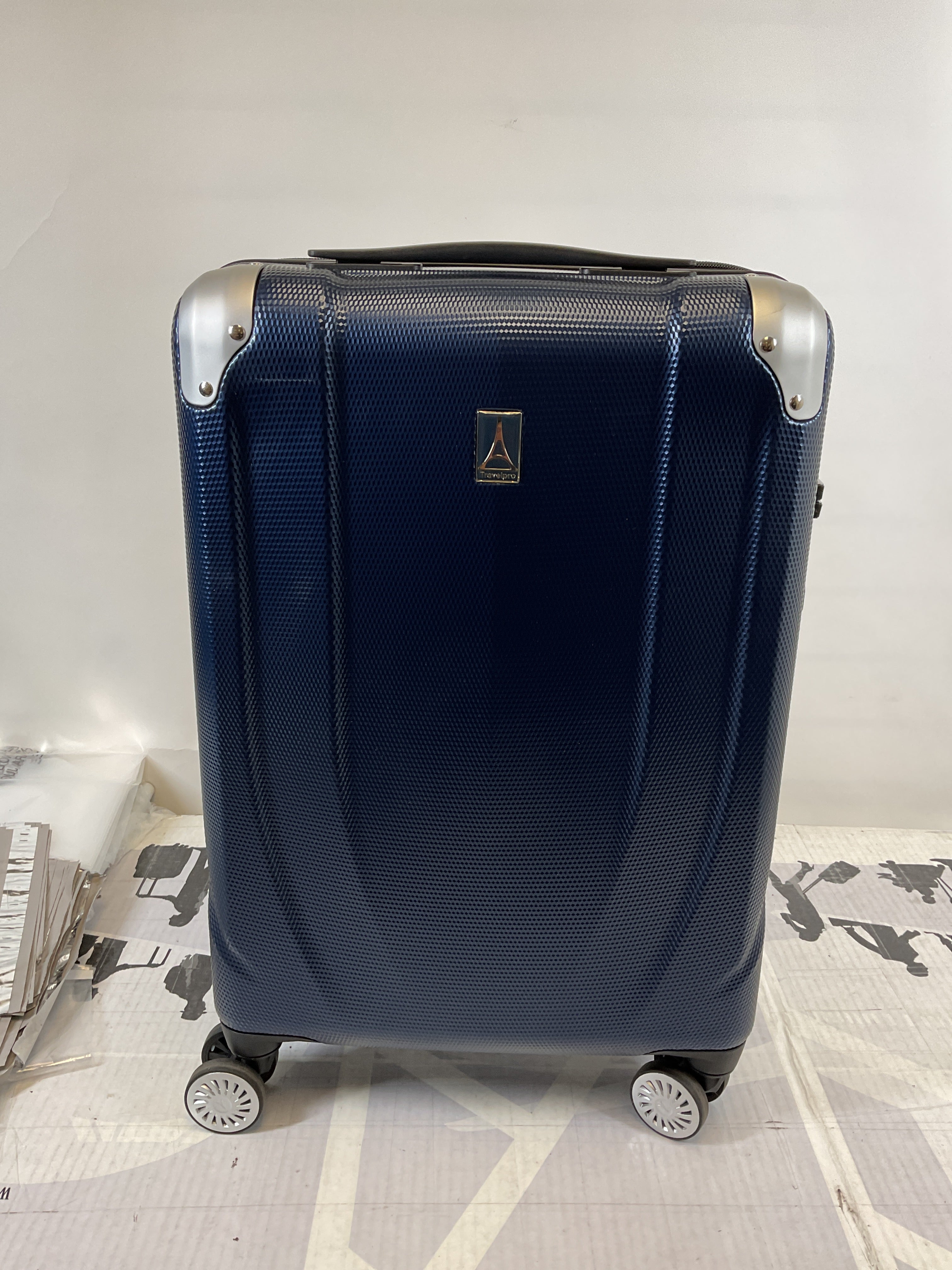 Travelpro Pathways 3 Hardside Expandable Luggage, 8 Spinner Wheels, Lightweight Hard Shell Suitcase, Carry On 21 Inch ( Royal Blue , Carry On 21 Inch ) Royal Blue Carry On 21 Inch U22